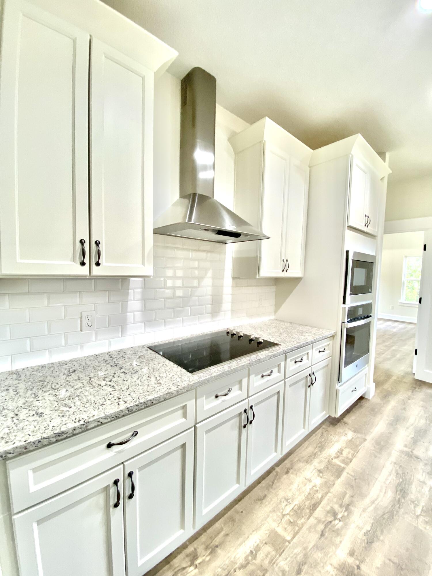 LAKE ARTHUR EST PH II - Residential