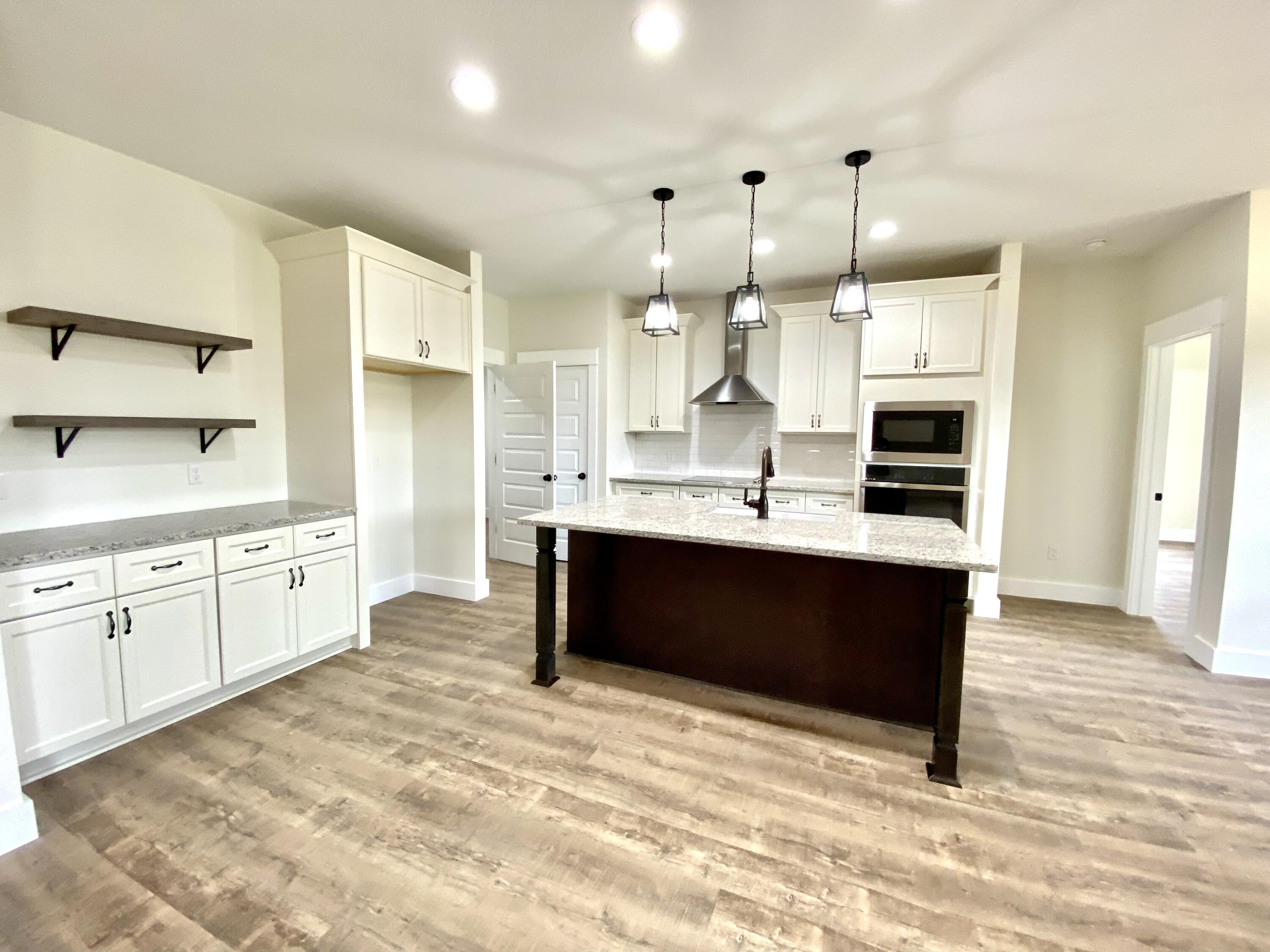 LAKE ARTHUR EST PH II - Residential