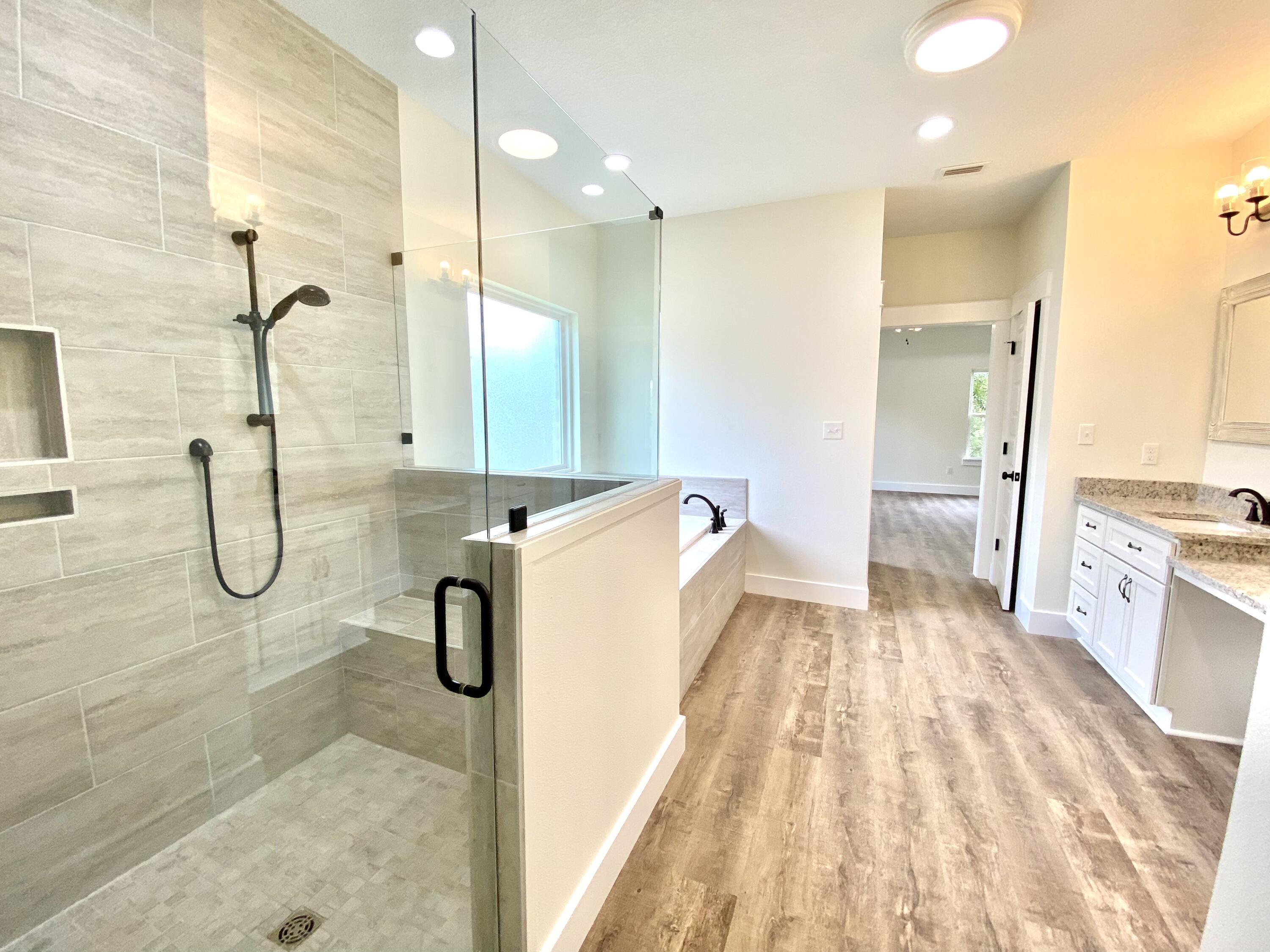 LAKE ARTHUR EST PH II - Residential