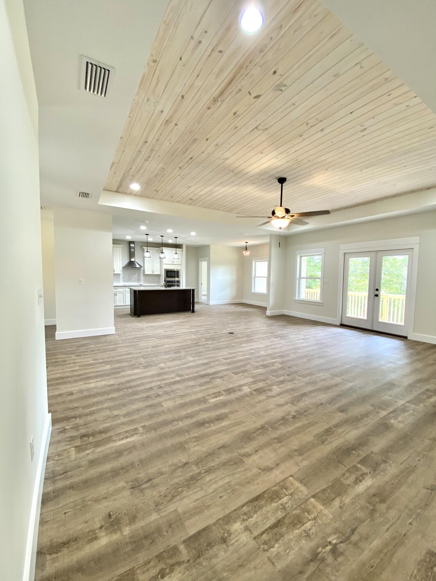 LAKE ARTHUR EST PH II - Residential