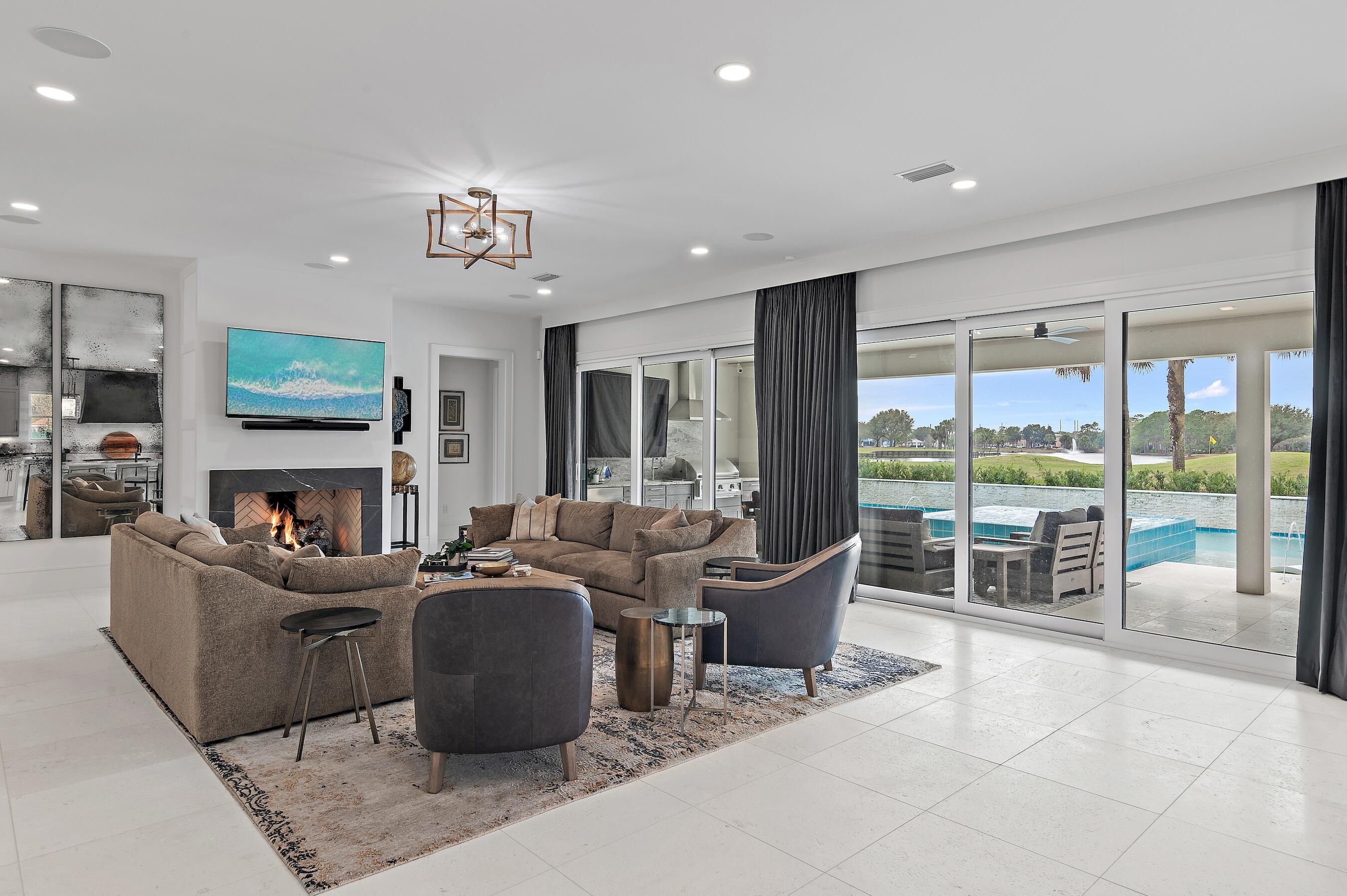 Regatta Bay - Residential