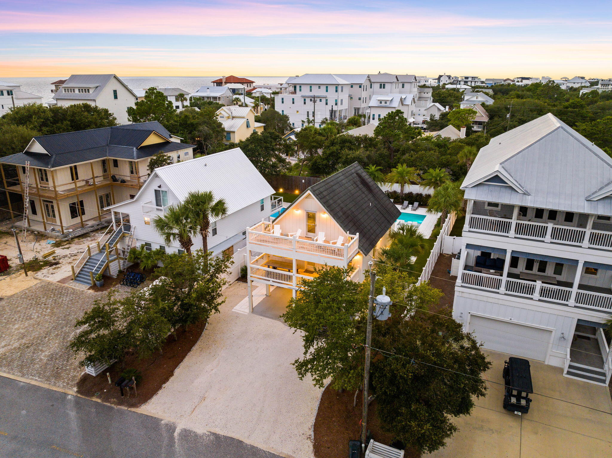 GULF SHORE MANOR - Residential