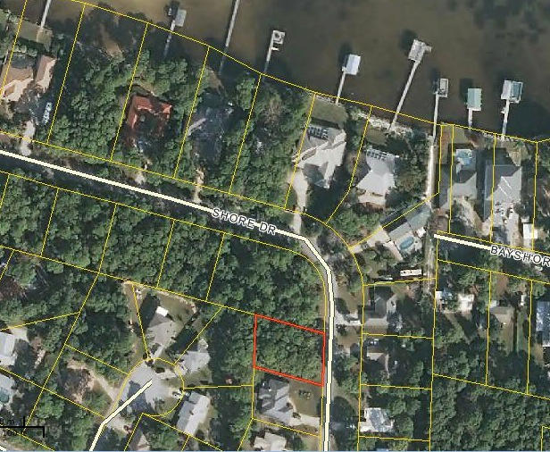 HOLIDAY SHORES ESTATES - Land