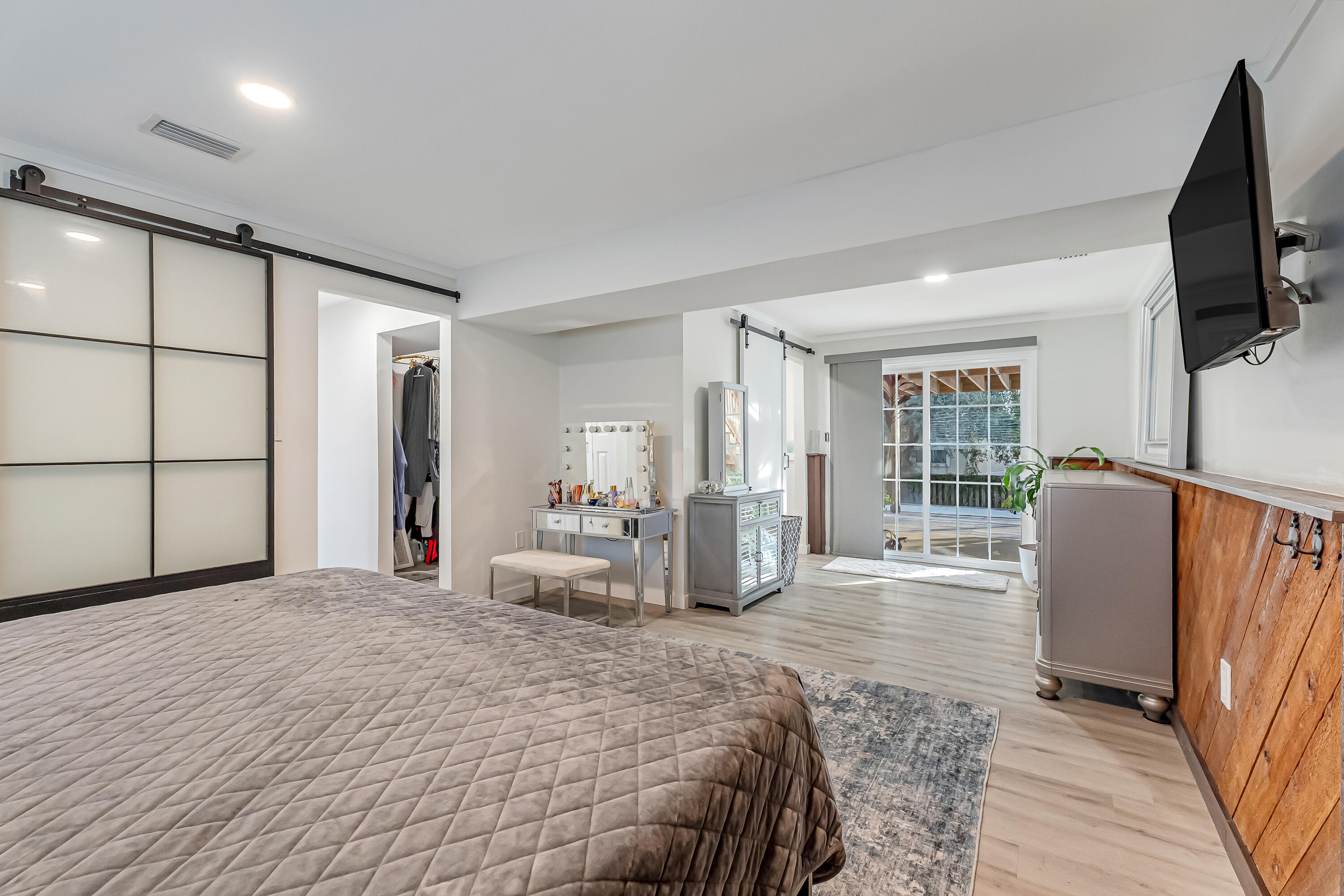 BEACONVIEW - Residential