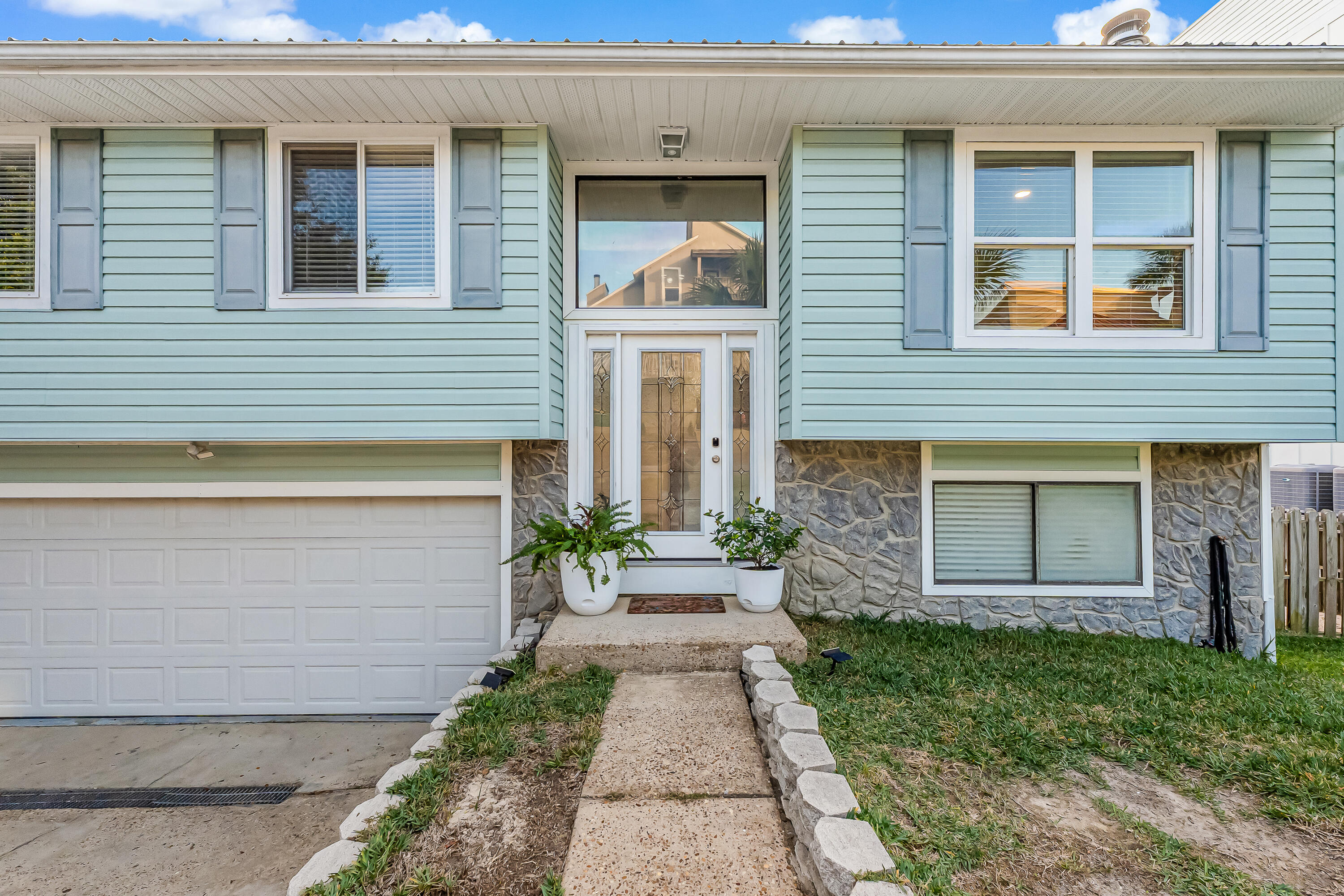 BEACONVIEW - Residential