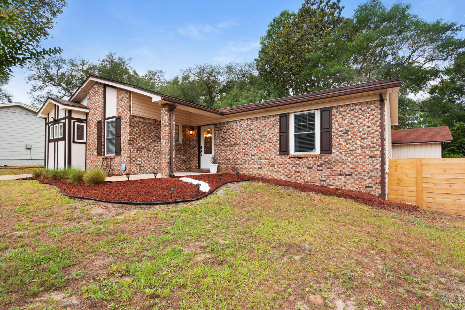 CREEKSIDE 2 - Residential