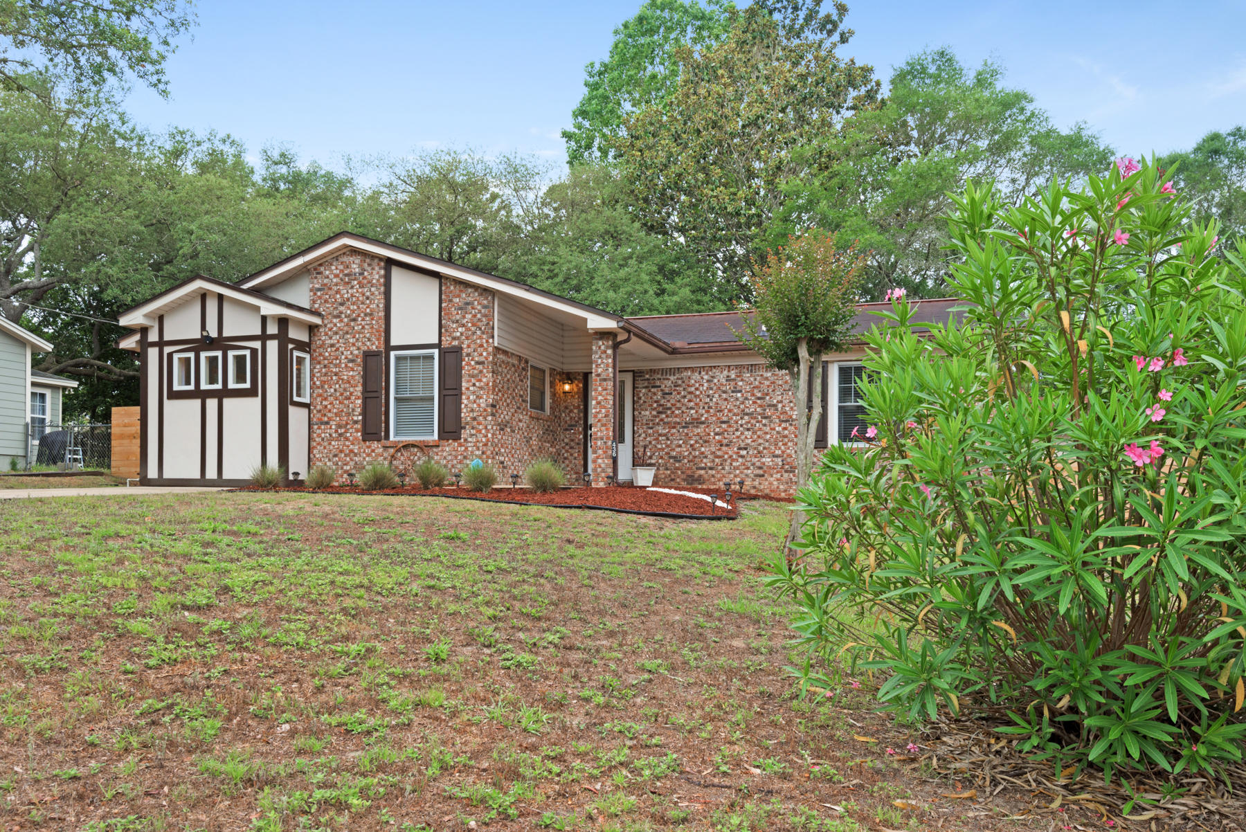 CREEKSIDE 2 - Residential