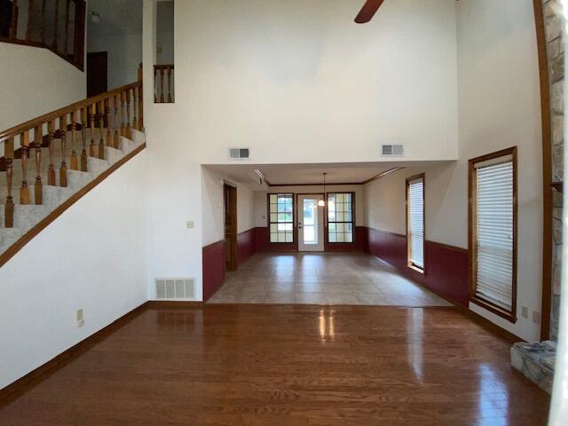 OVERBROOK - Residential