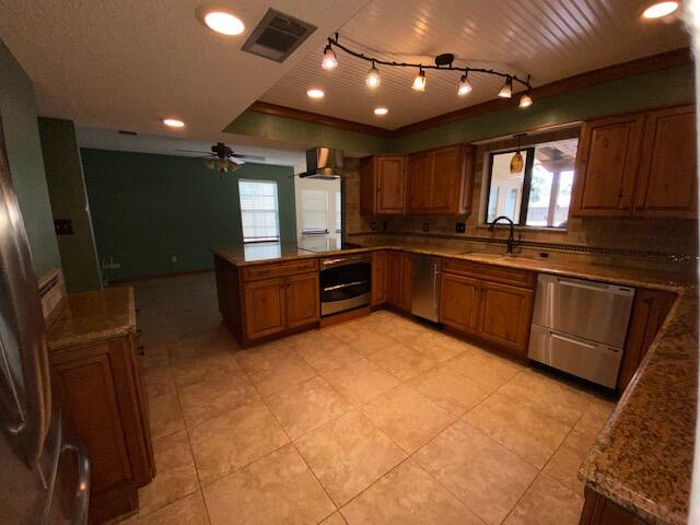 OVERBROOK - Residential