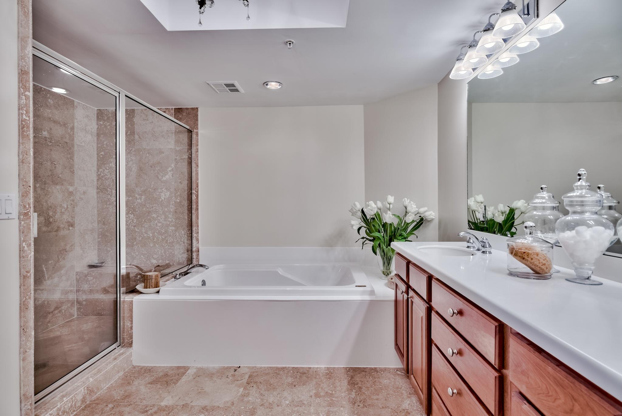 ST. BARTH AT SILVER SHELLS - Residential