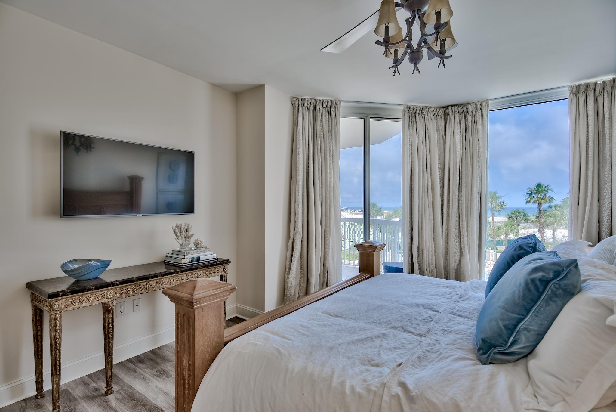 ST. BARTH AT SILVER SHELLS - Residential