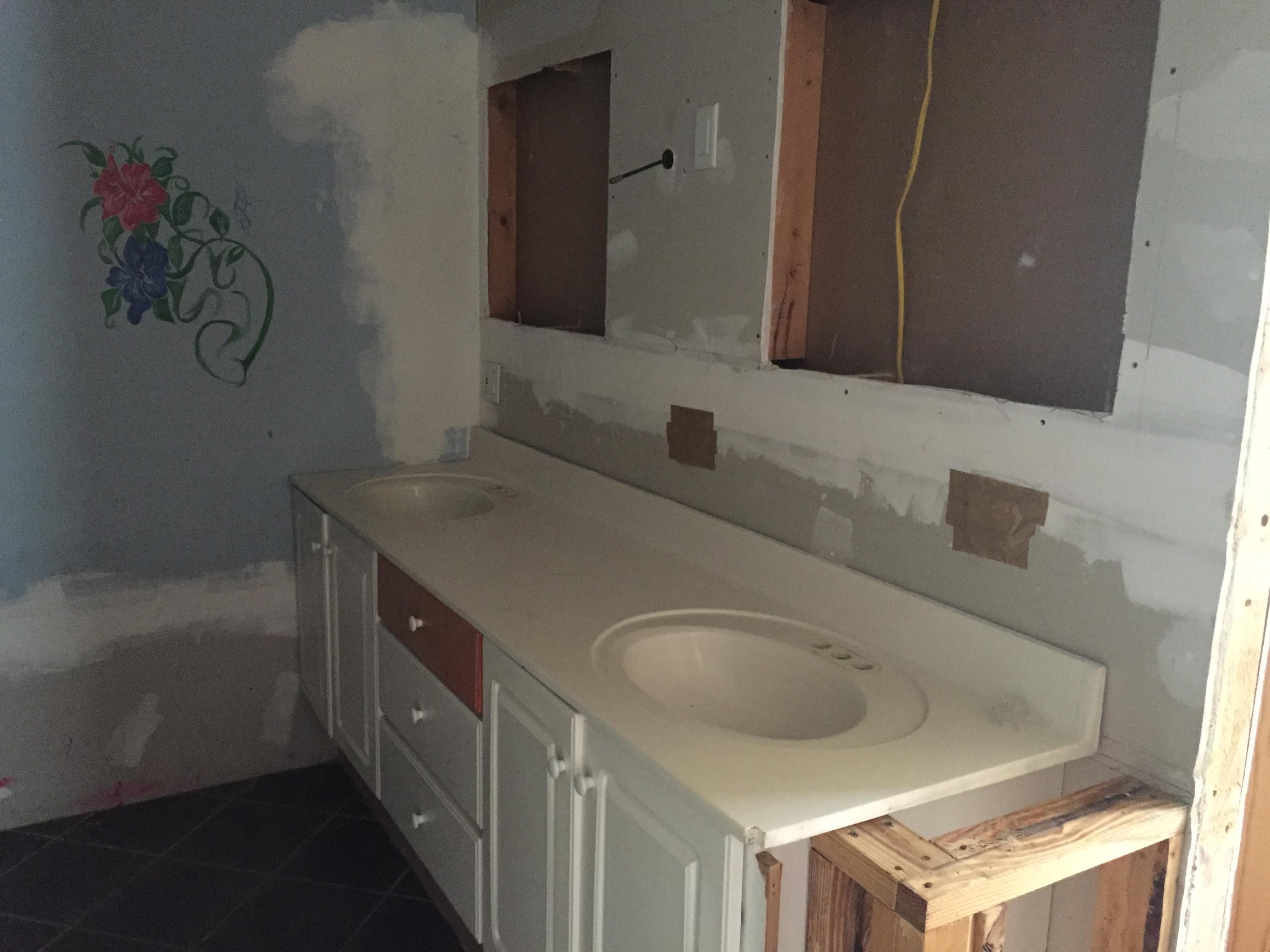 CAROL ANNE MANOR 1ST ADDN - Residential