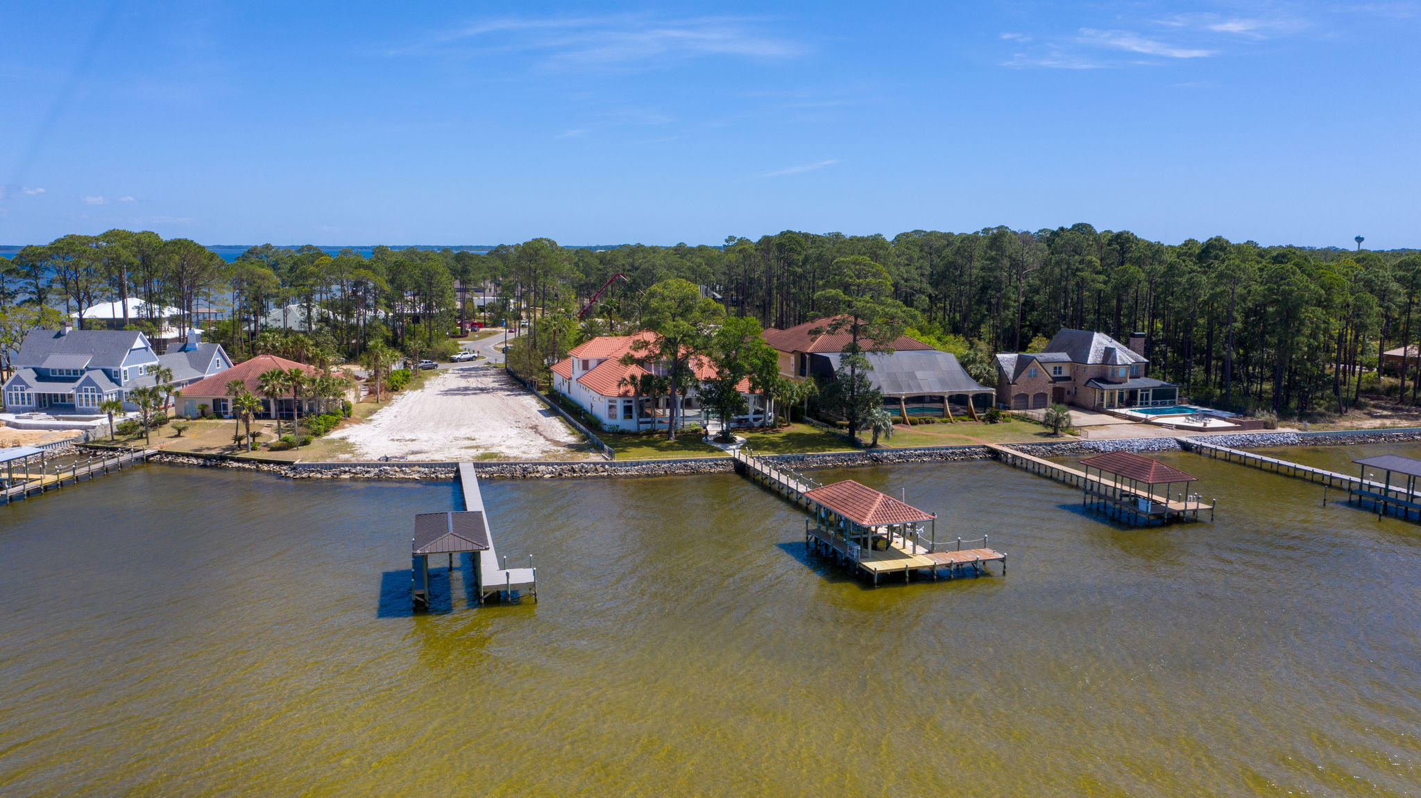 DRIFTWOOD ESTATES - Residential