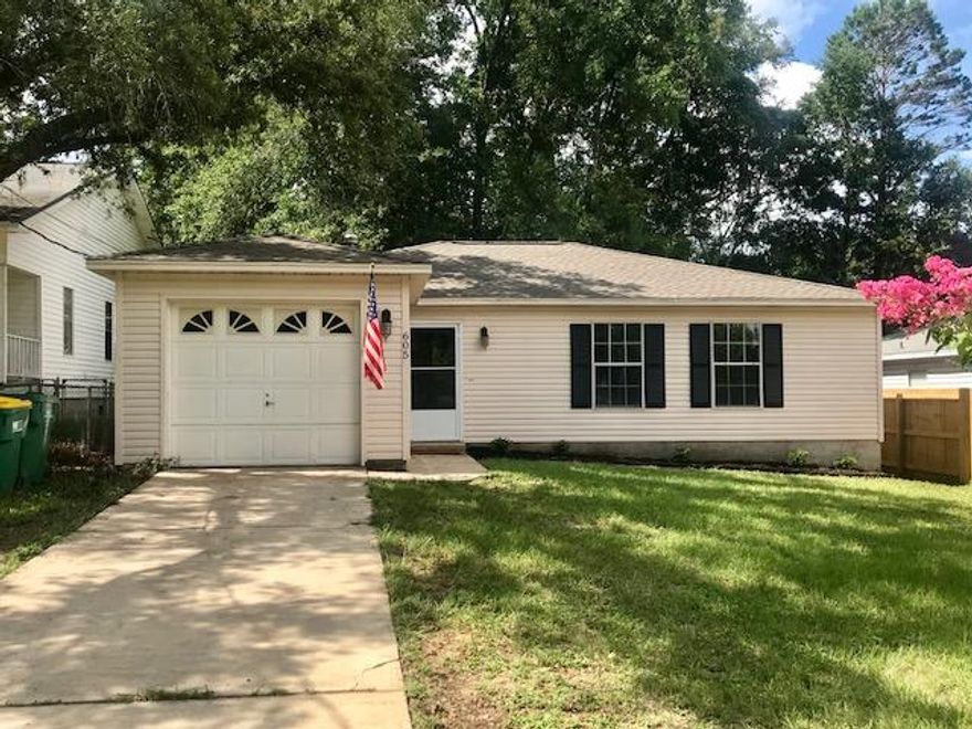 CUTE AND SPACIOUS THREE BEDROOM HOME IS IN THE HEART OF NICEVILLE! CLOSE TO SCHOOLS, CHURCHES & EGLIN AFB (8.4 MILES), NEWLY RENOVATED INCLUDING NEW ROOF, NEW WATER HEATER, NEW GARAGE DOOR WITH OPENER, FRESH PAINT, NEW FLOORS, NEW APPLIANCES, NEW CABINETS, NEW WALK-IN SHOWER IN THE MASTER BATH, NEW VANITIES IN BOTH BATHS, NEW SHUTTERS AND NEW SOD IN THE BACK YARD. THIS AWESOME HOME IS AN EZ SHOW AND A PERFECT STARTER HOME FOR A YOUNG FAMILY!!!