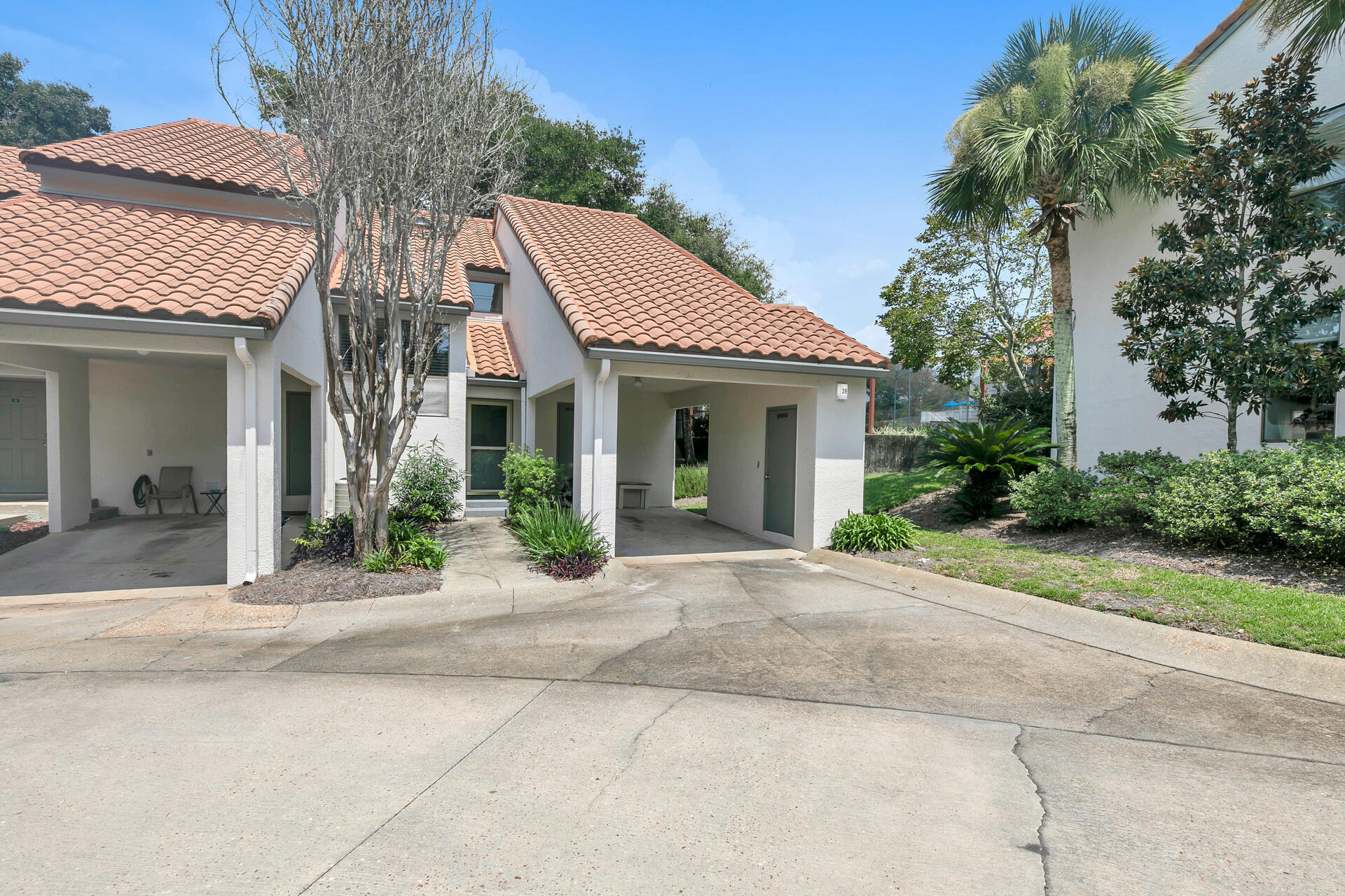 TOPS'L TENNIS VILLAGE - Residential