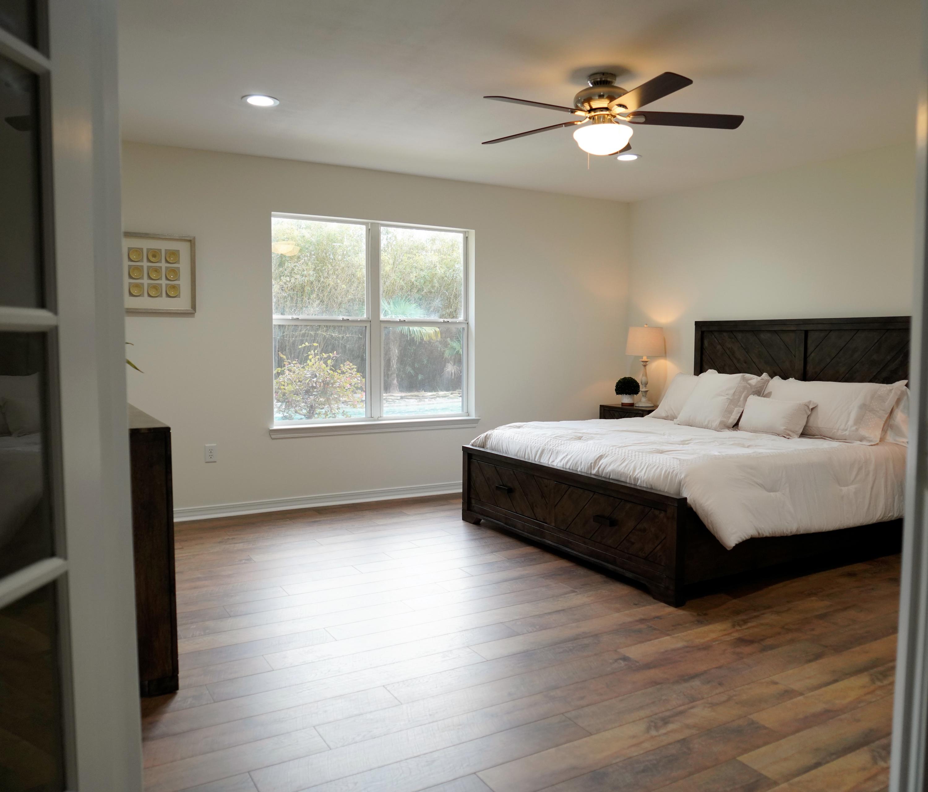 ASHBERRY WOODS - Residential