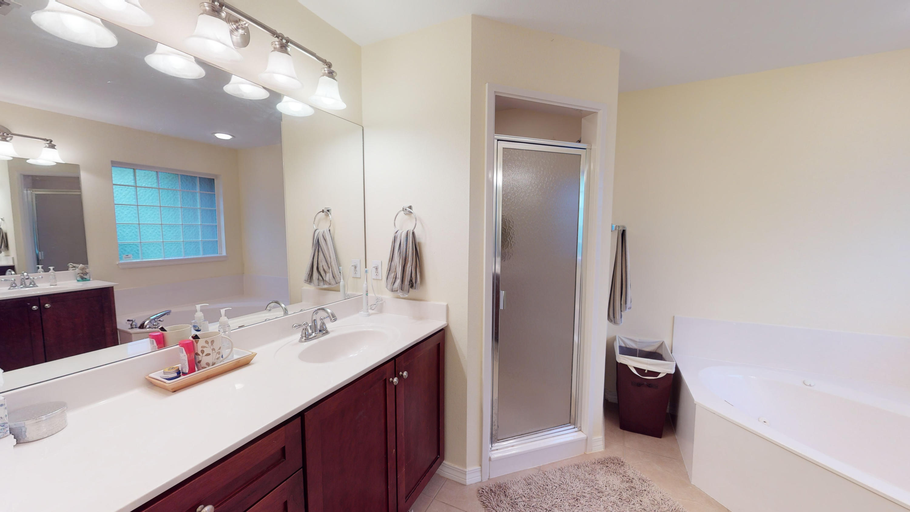 Bayshore Place - Residential