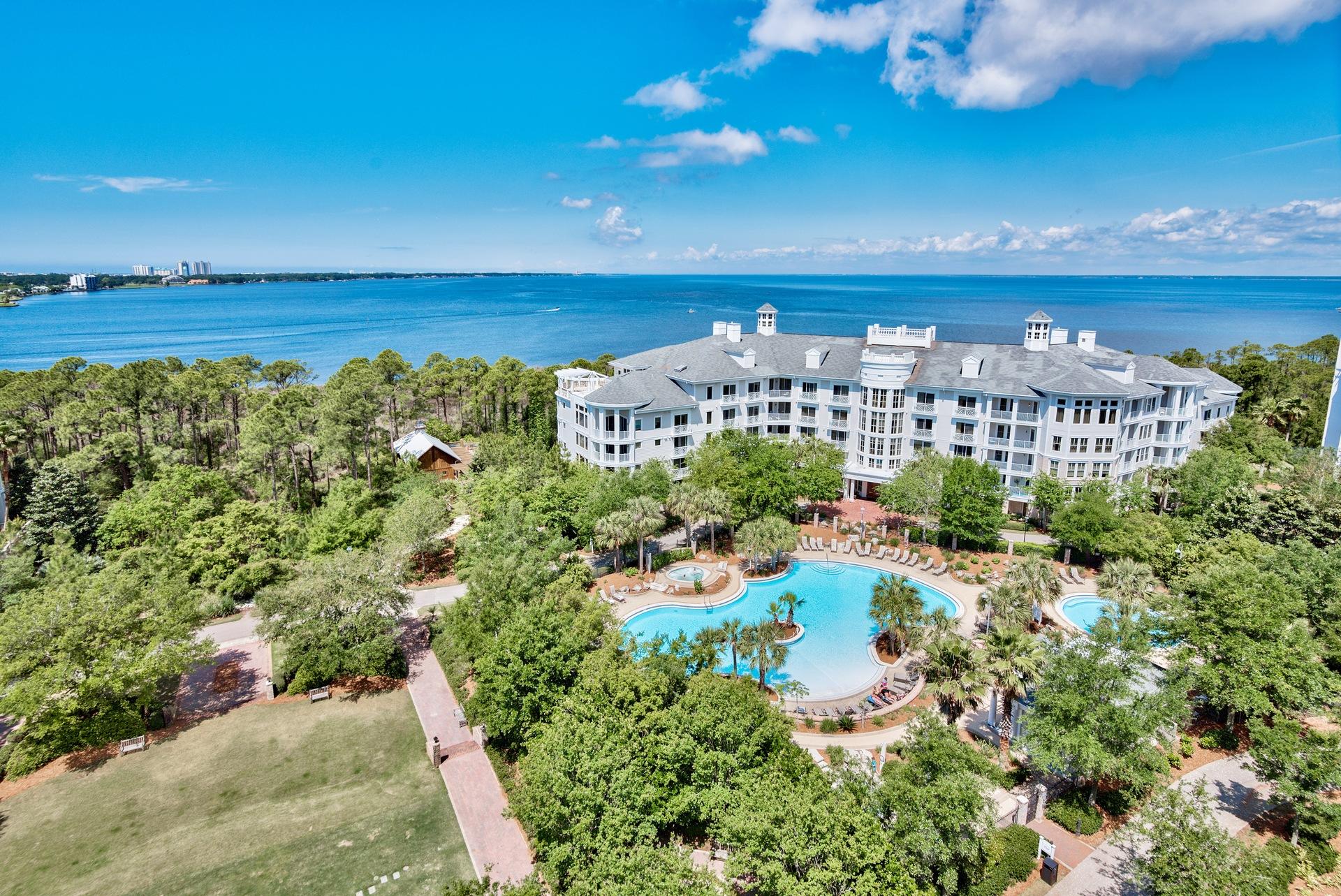 GRAND SANDESTIN - Residential