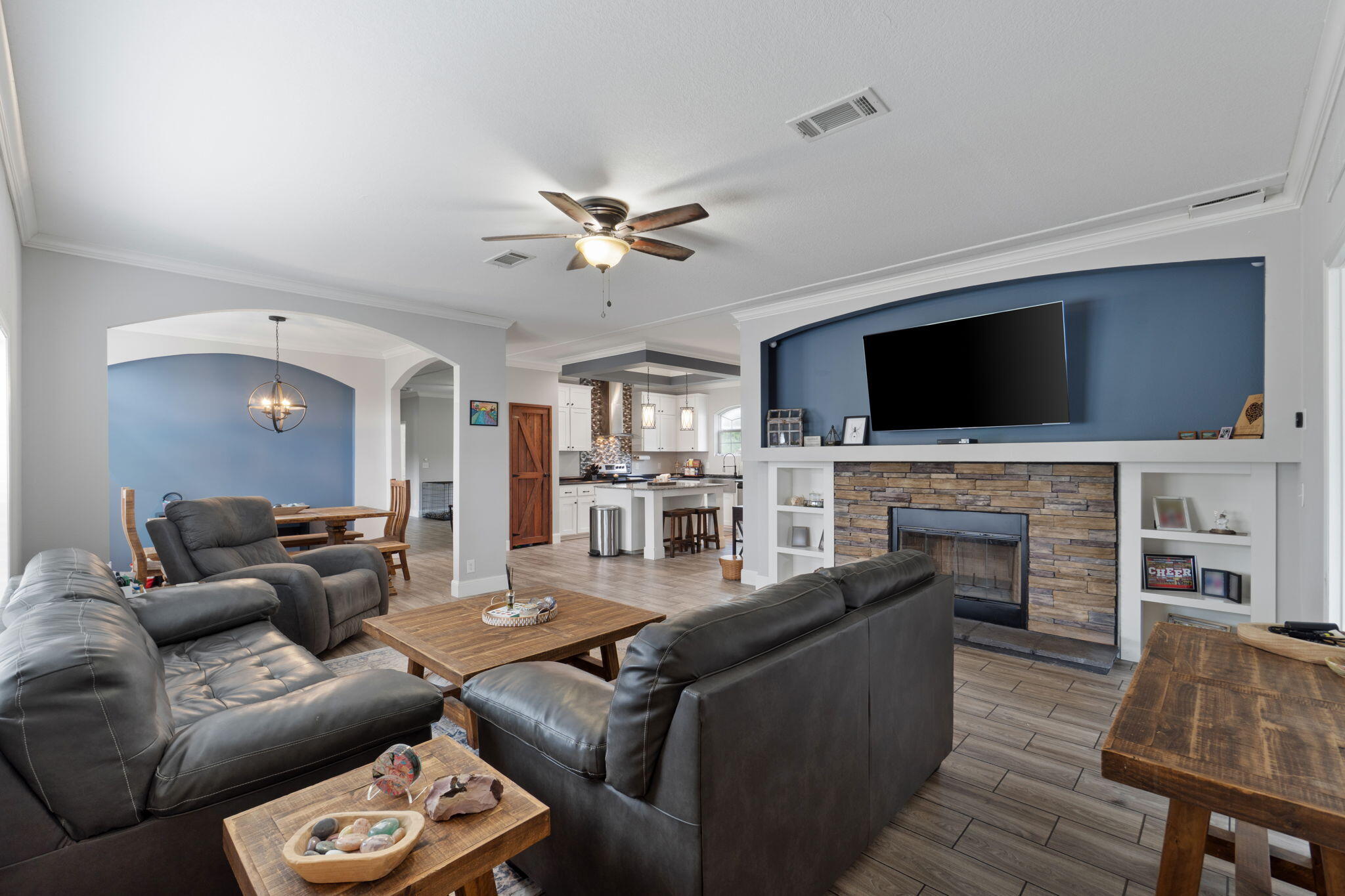 NO RECORDED SUBDIVISION - Residential