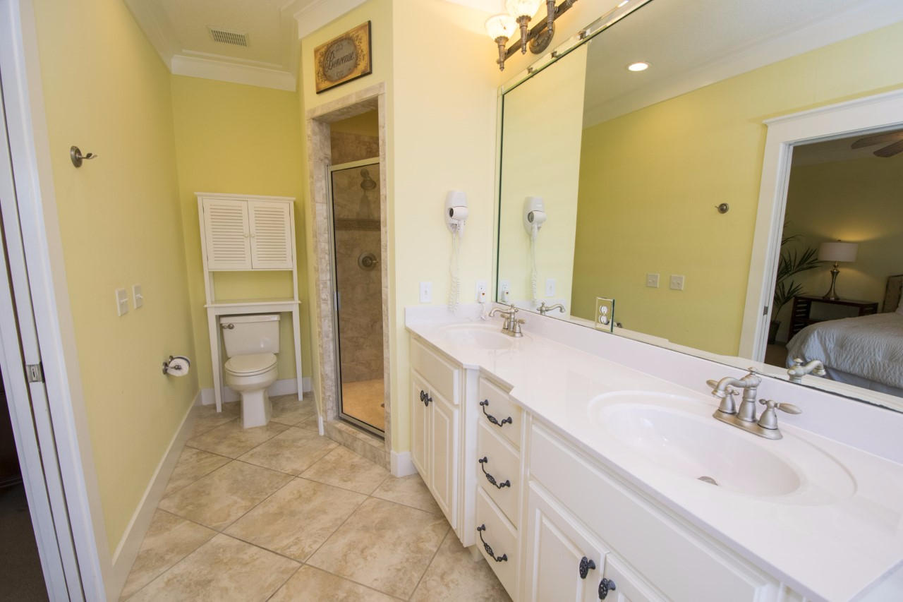 LA VALENCIA BEACH RESORT - Residential