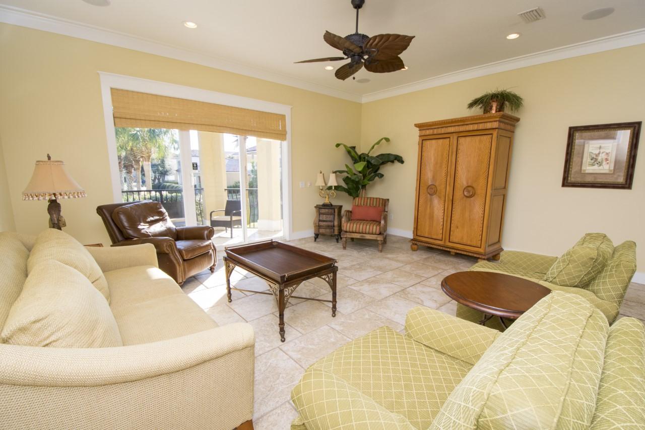 LA VALENCIA BEACH RESORT - Residential