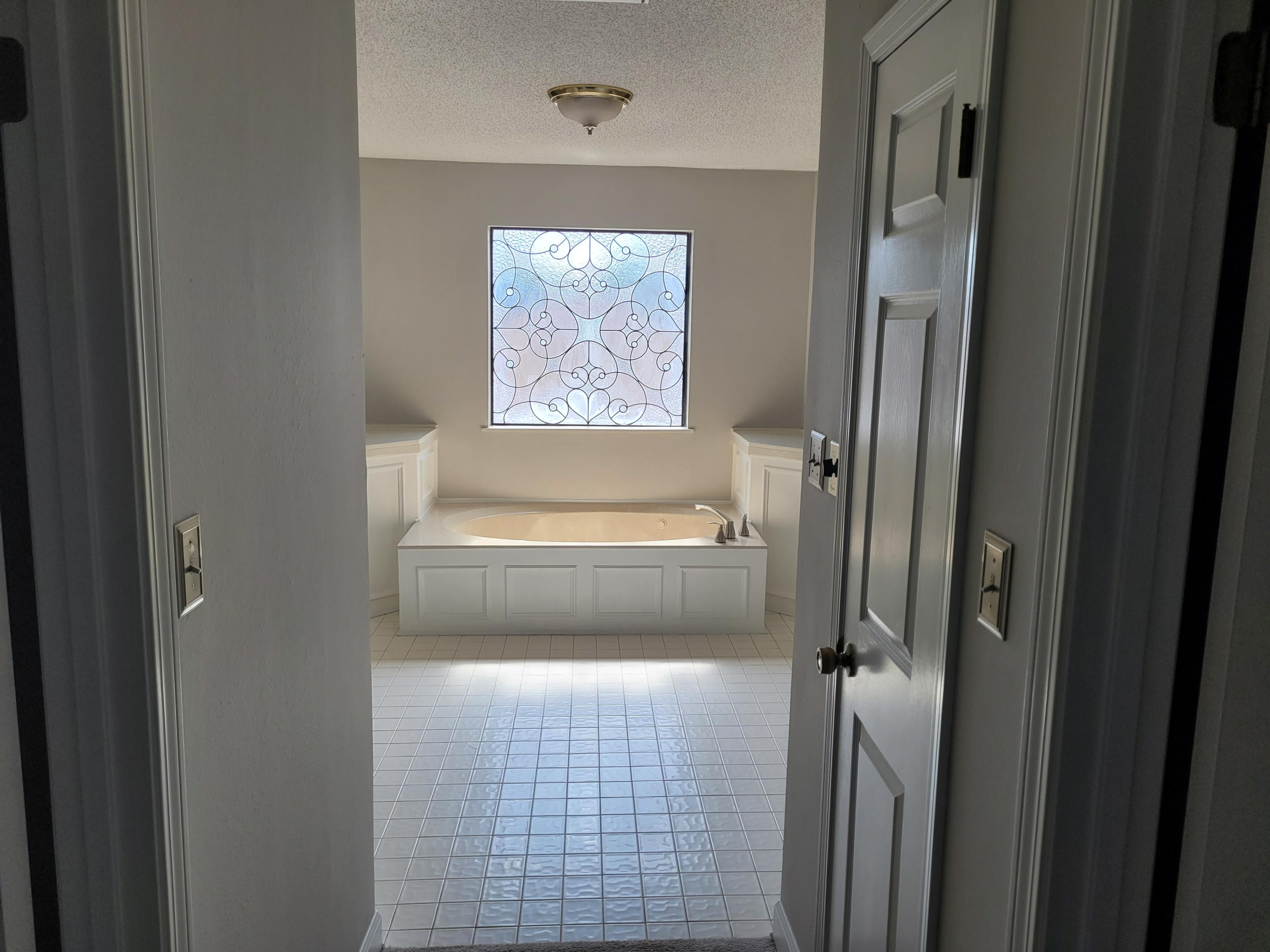 LAKE POINTE - Residential