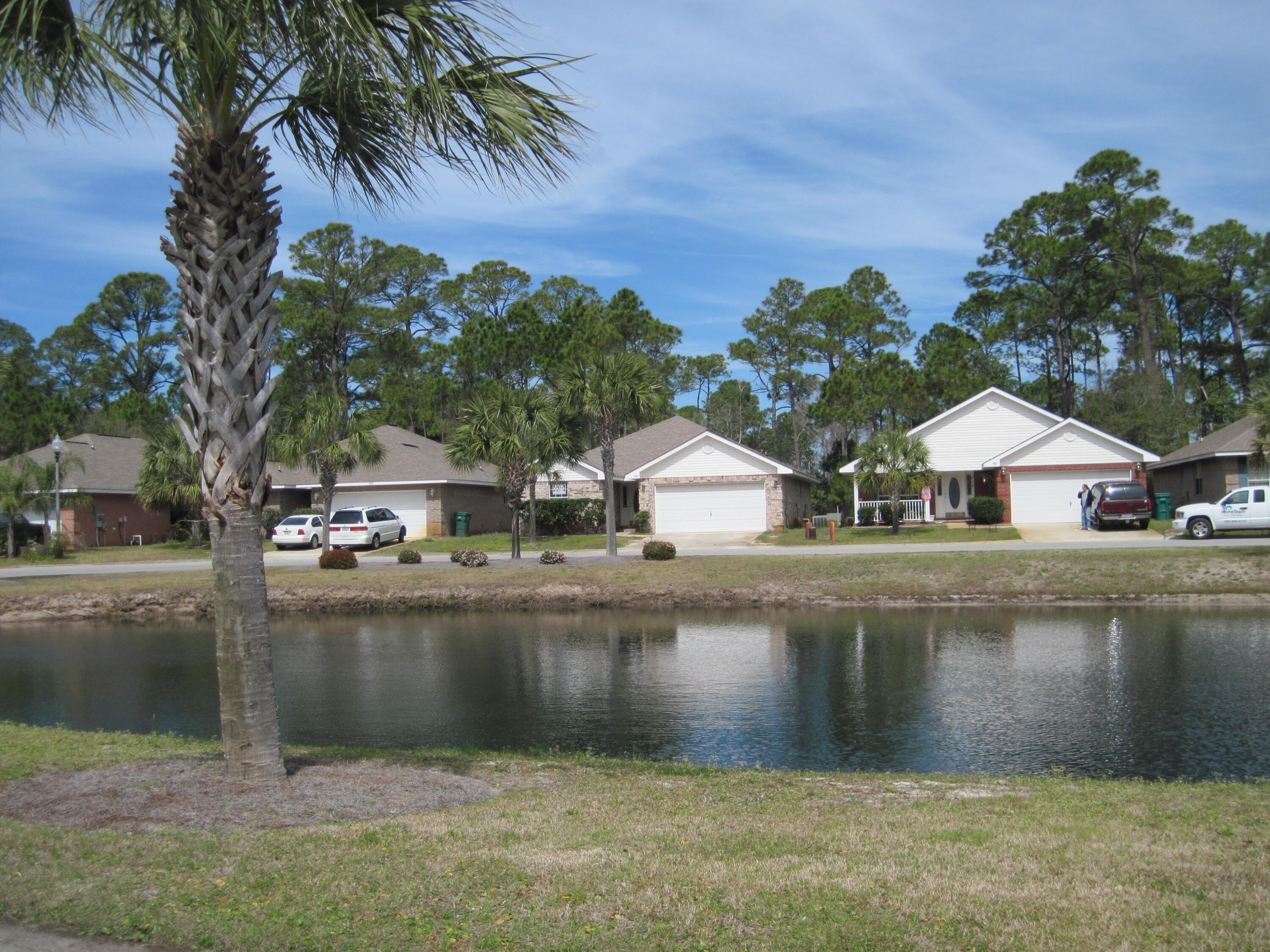 MARSH HARBOR - Residential