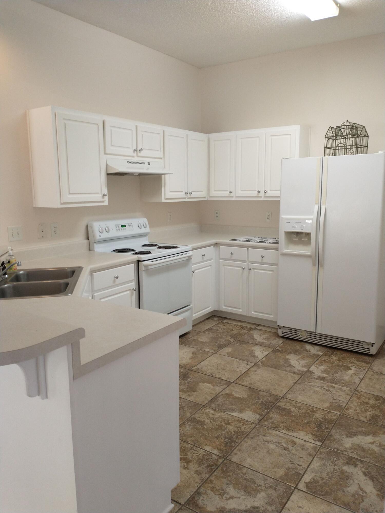 MARSH HARBOR - Residential