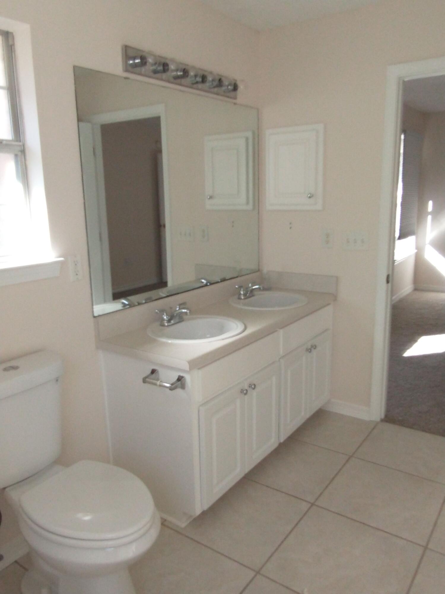 MARSH HARBOR - Residential