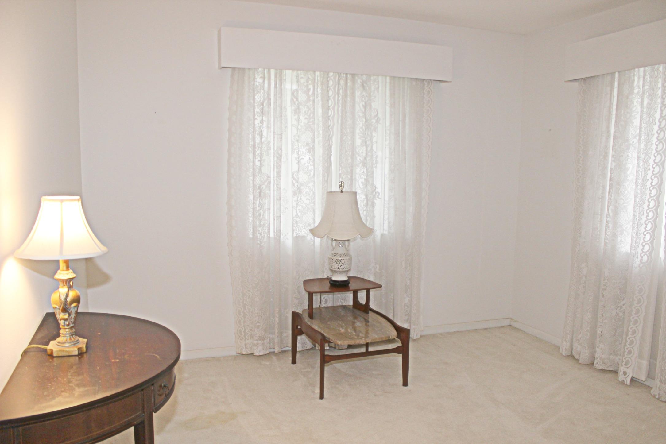 ELLIOTTS POINT 7TH ADDN - Residential