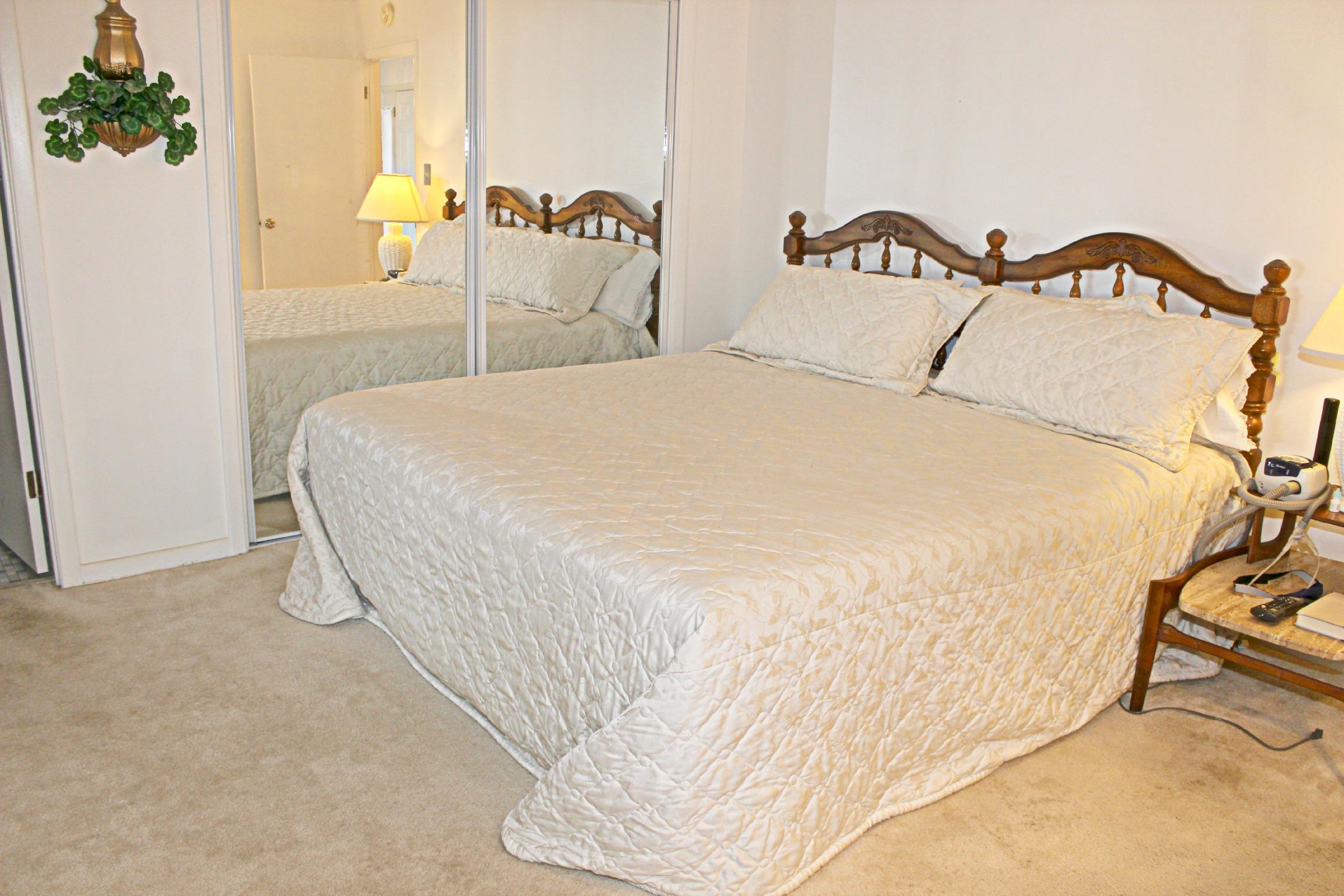 ELLIOTTS POINT 7TH ADDN - Residential