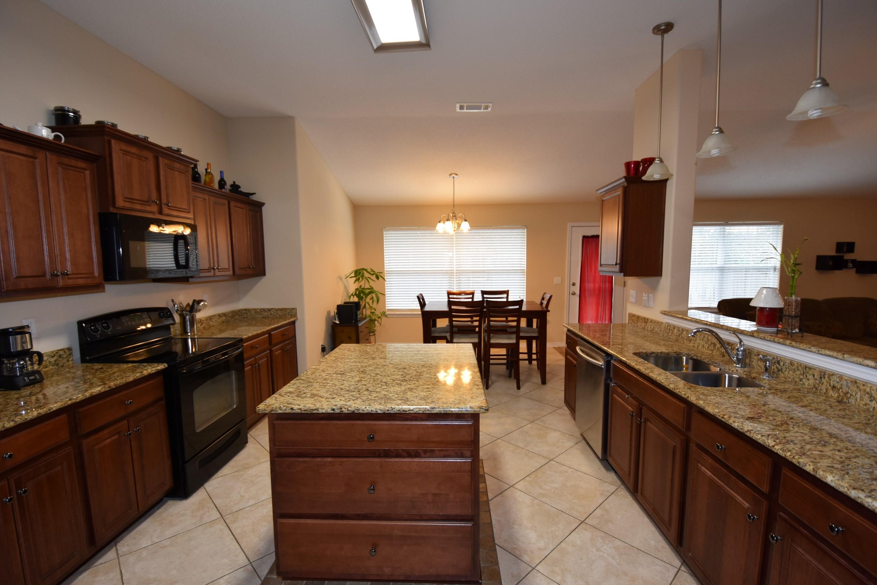 BROOKE ESTATES PH II - Residential