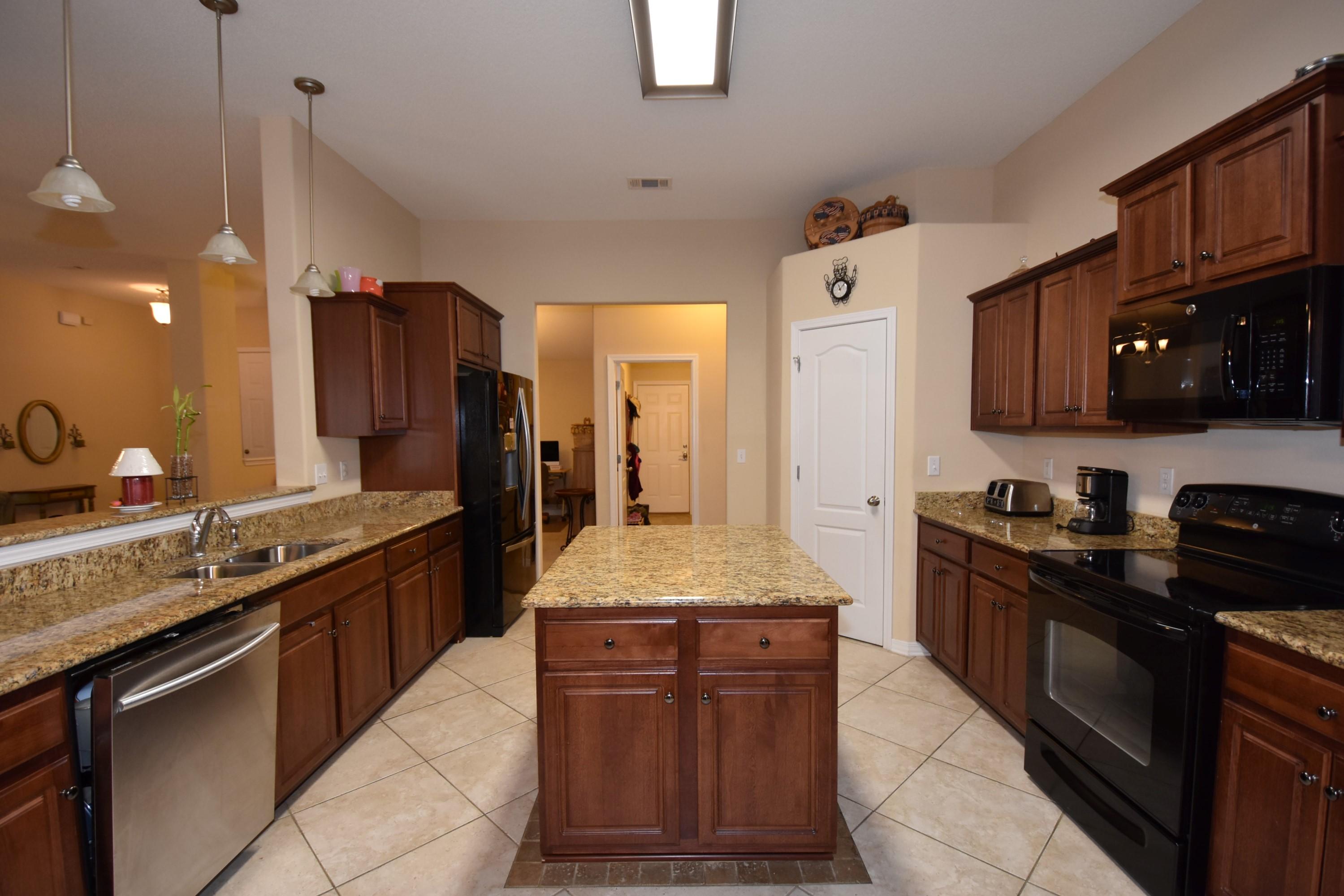 BROOKE ESTATES PH II - Residential