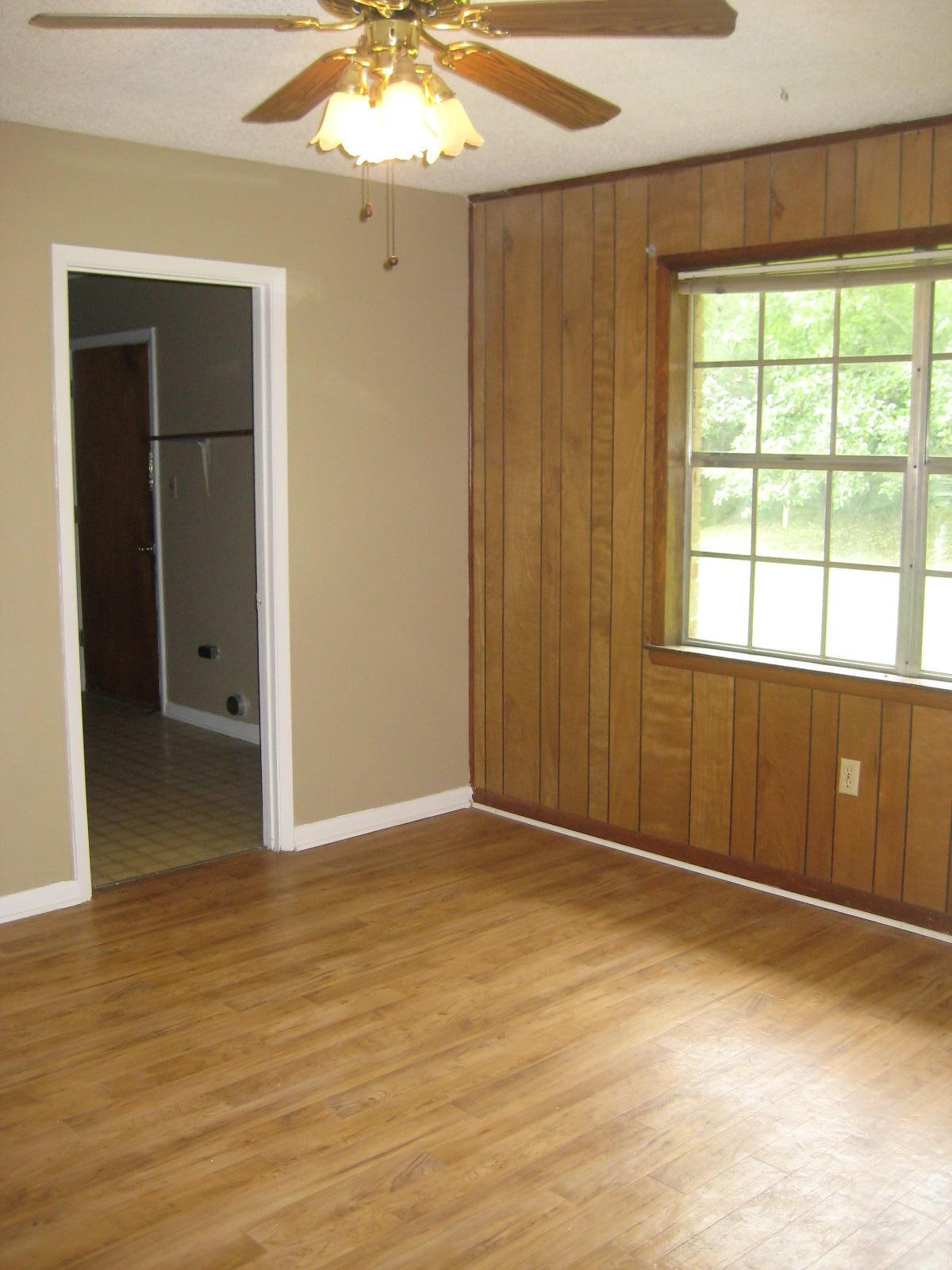 ADAMS POWELL EAST - Residential