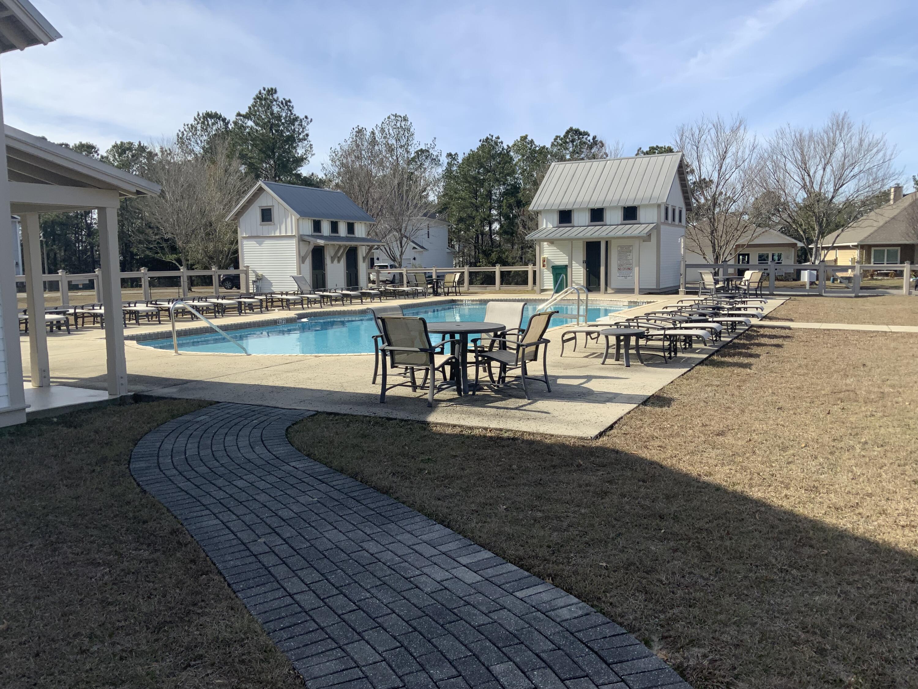 LAGRANGE LANDING - Residential