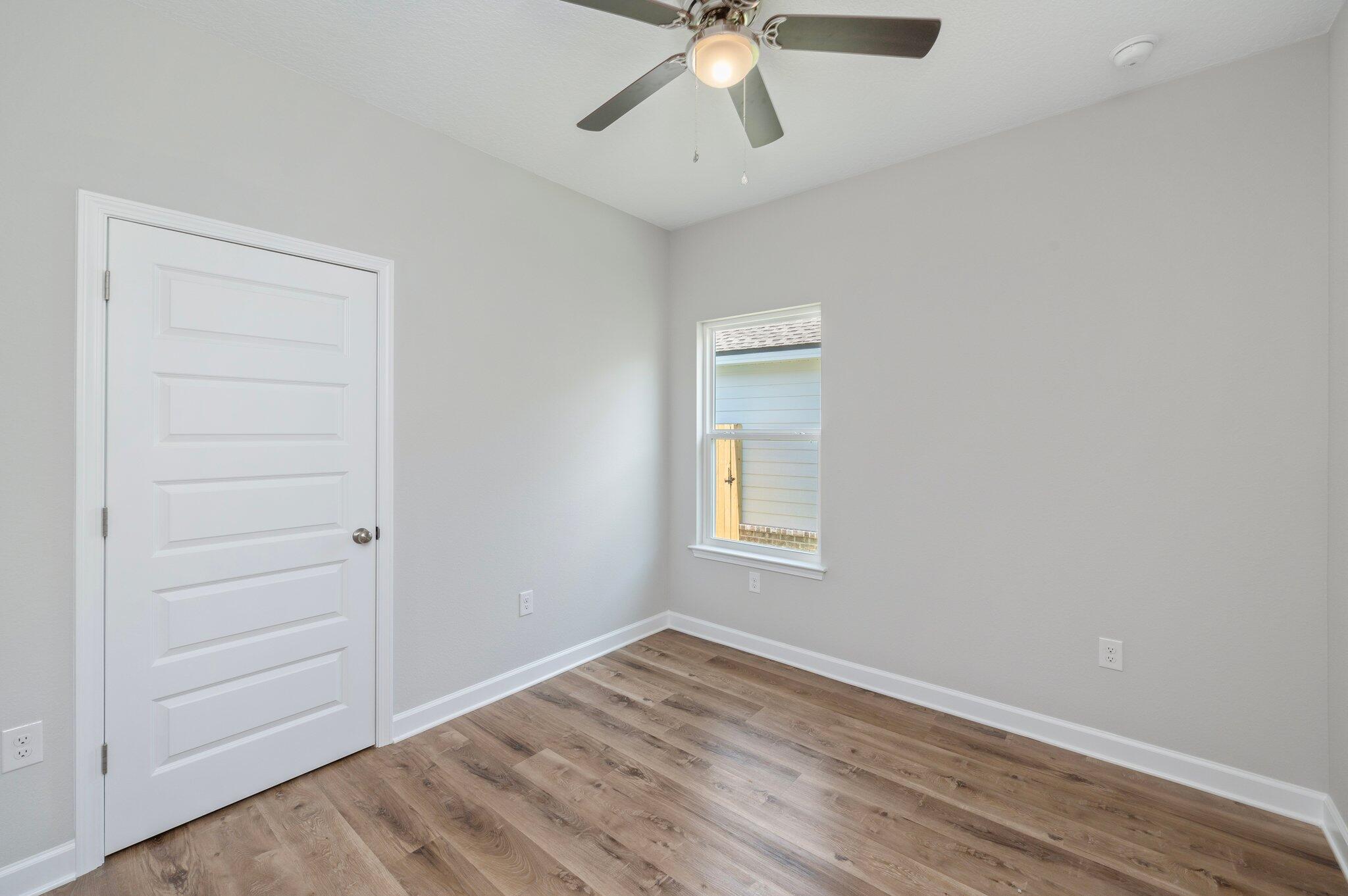 LAGRANGE LANDING - Residential