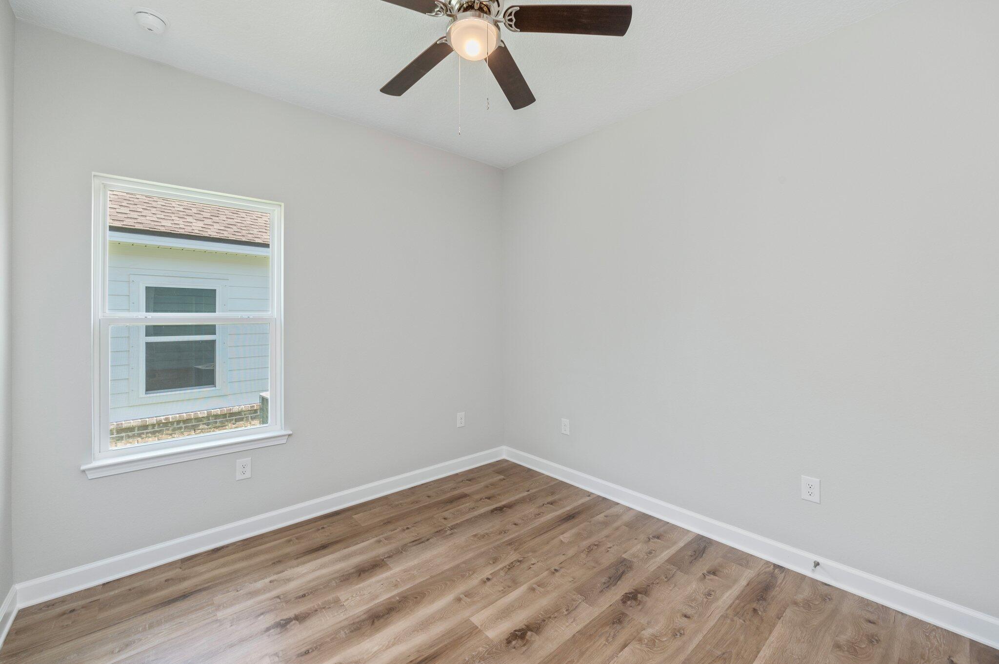 LAGRANGE LANDING - Residential