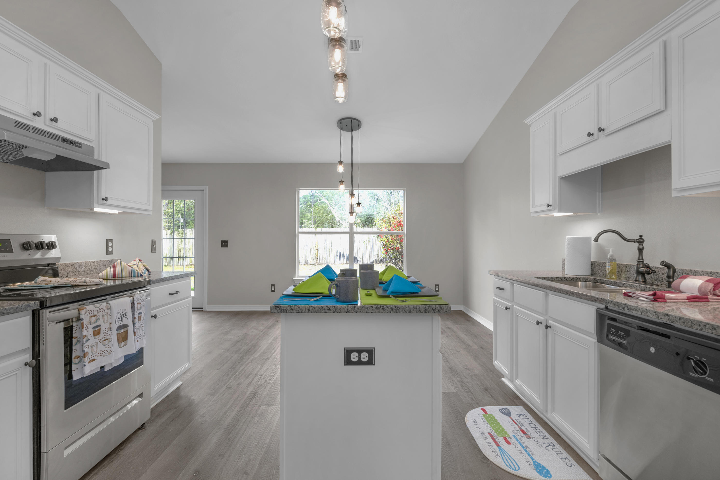 MARION MANOR - Residential