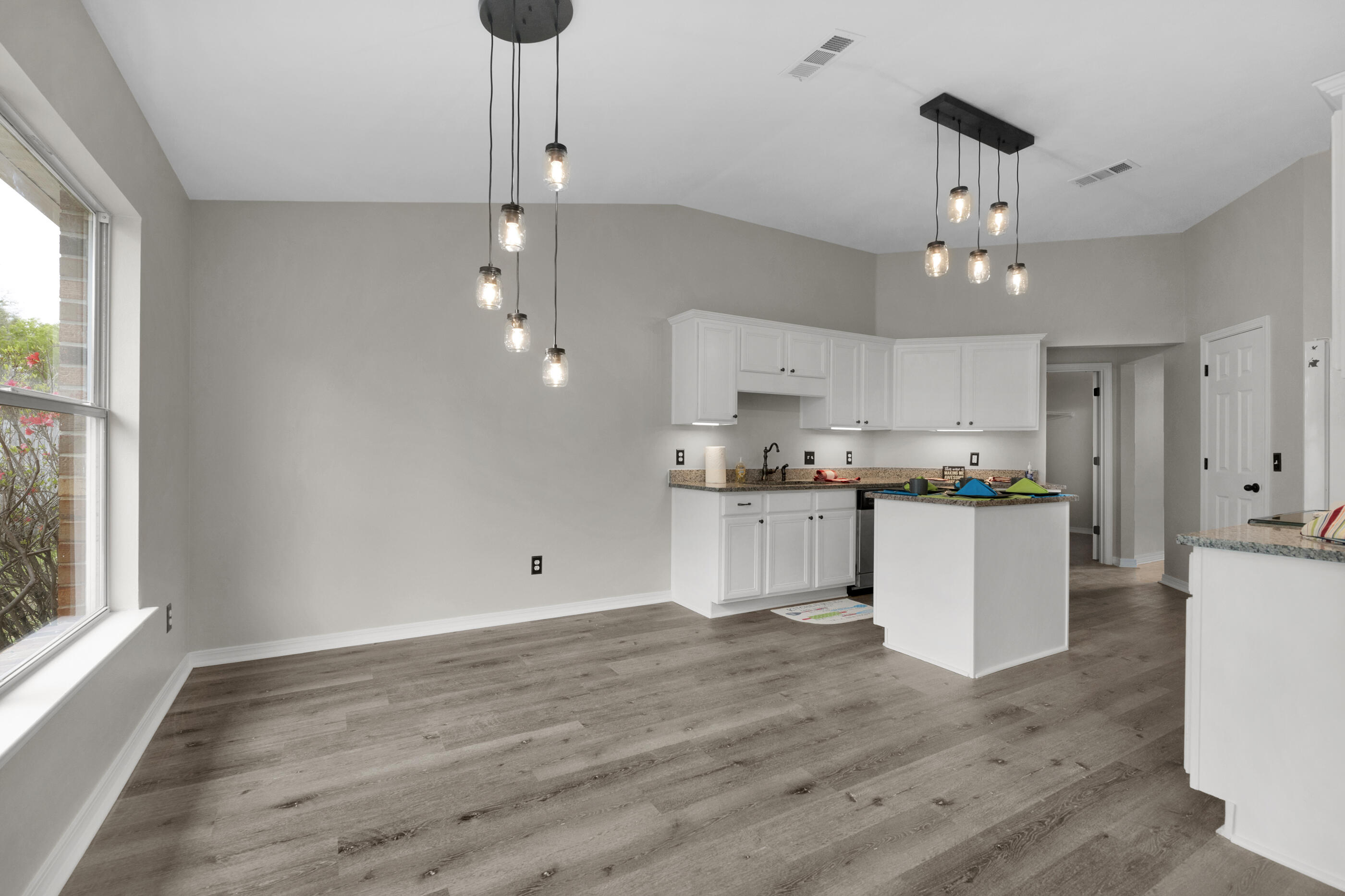 MARION MANOR - Residential