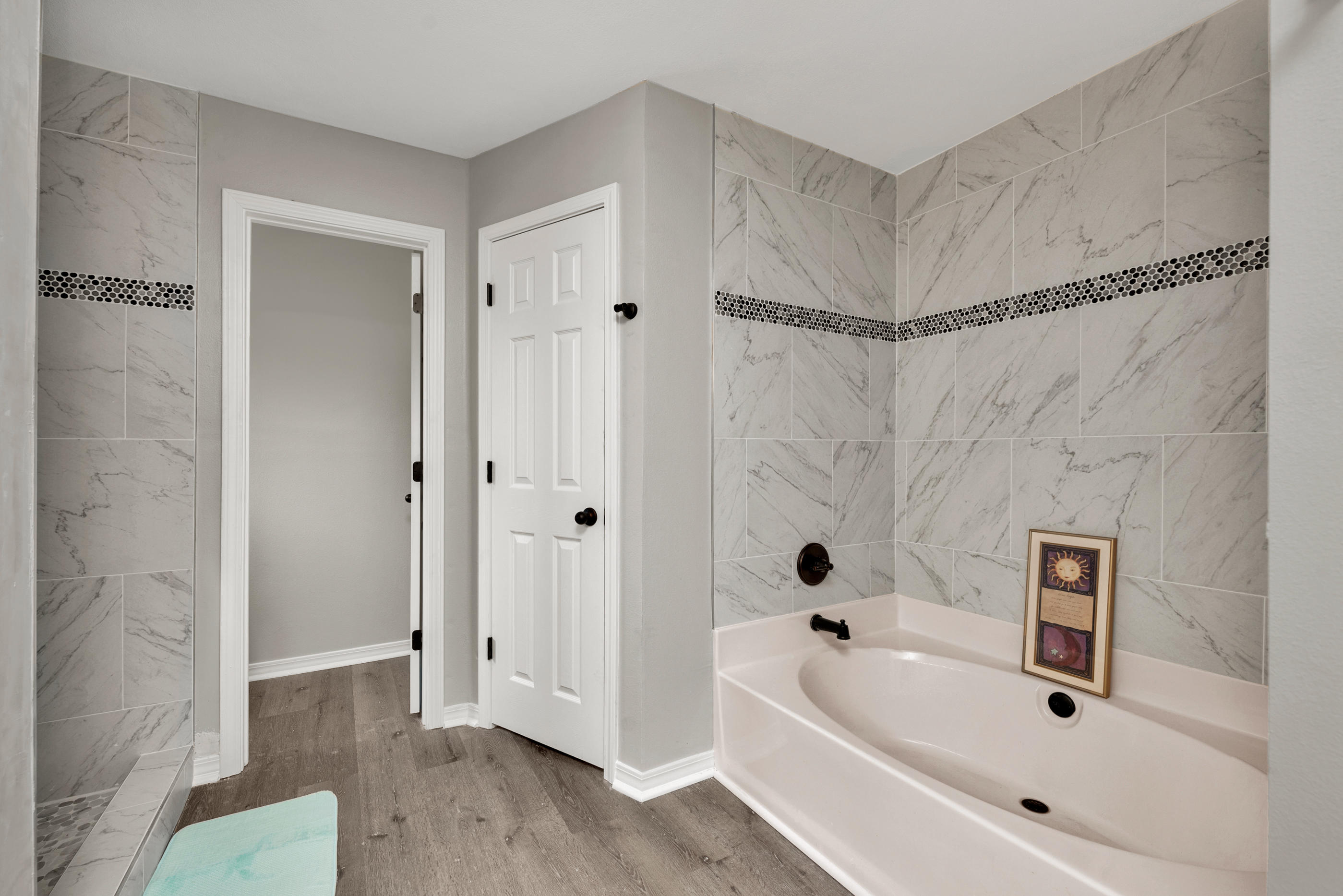 MARION MANOR - Residential