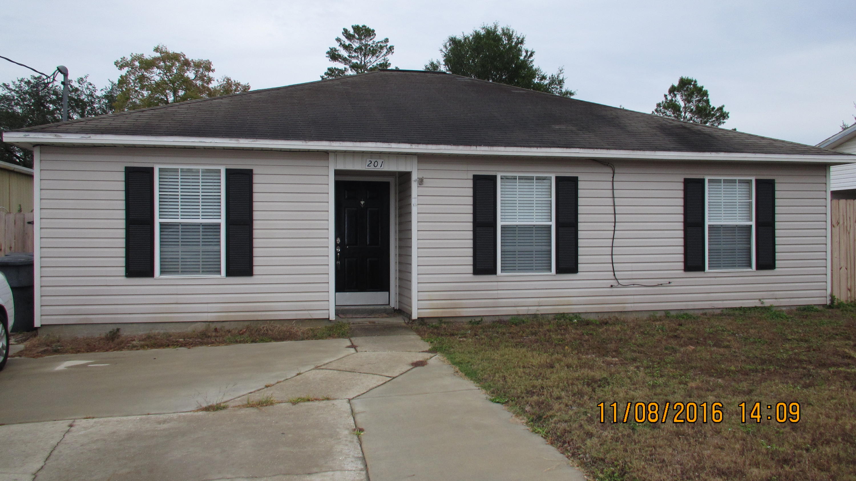 Come see this centrally located renovated 4 bedroom 2 bath home. Plenty of updates and large fenced in yard. Small dogs allowed.Call today for appointment.