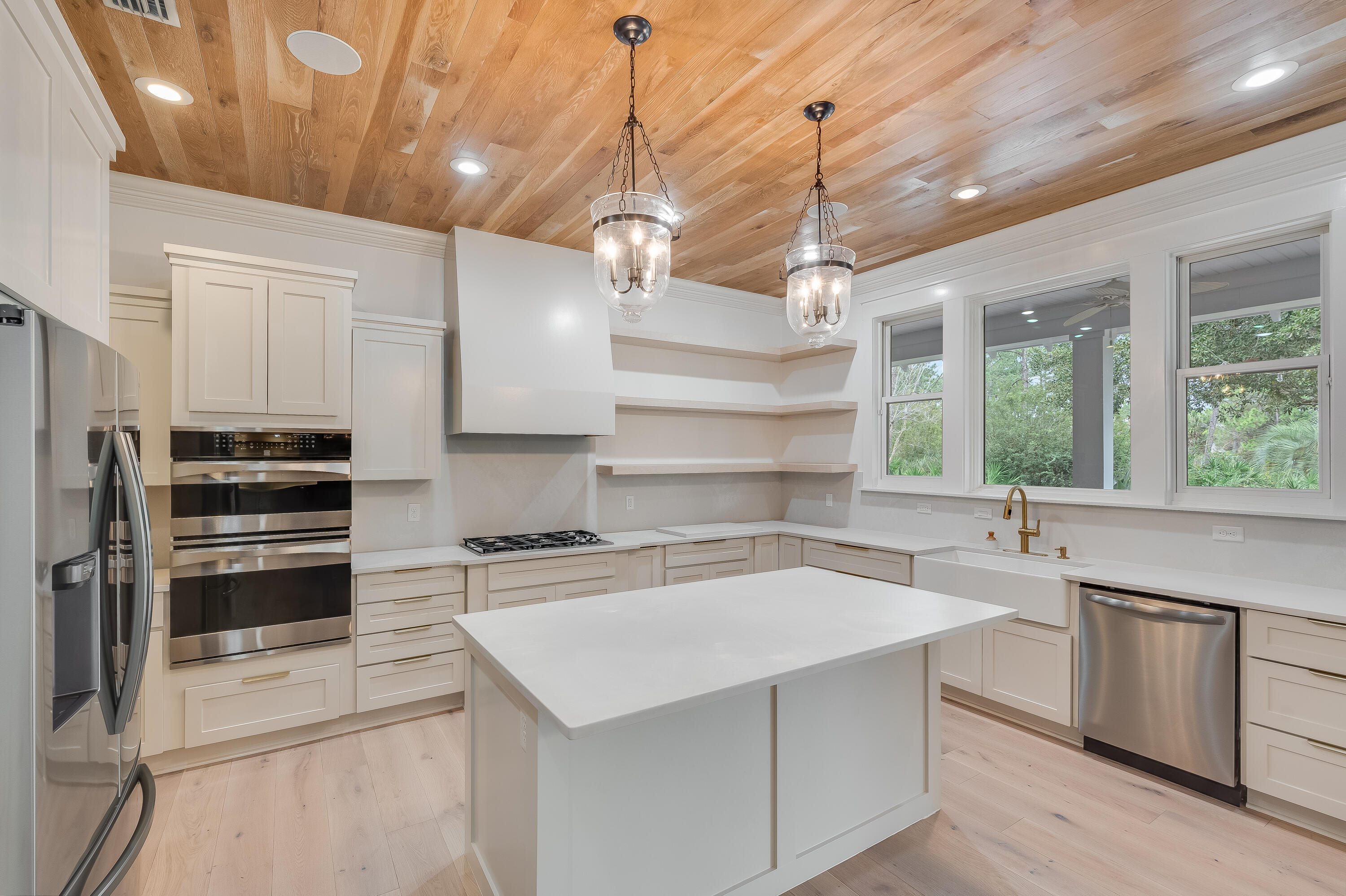 WOODLAND BAYOU ESTATES - Residential