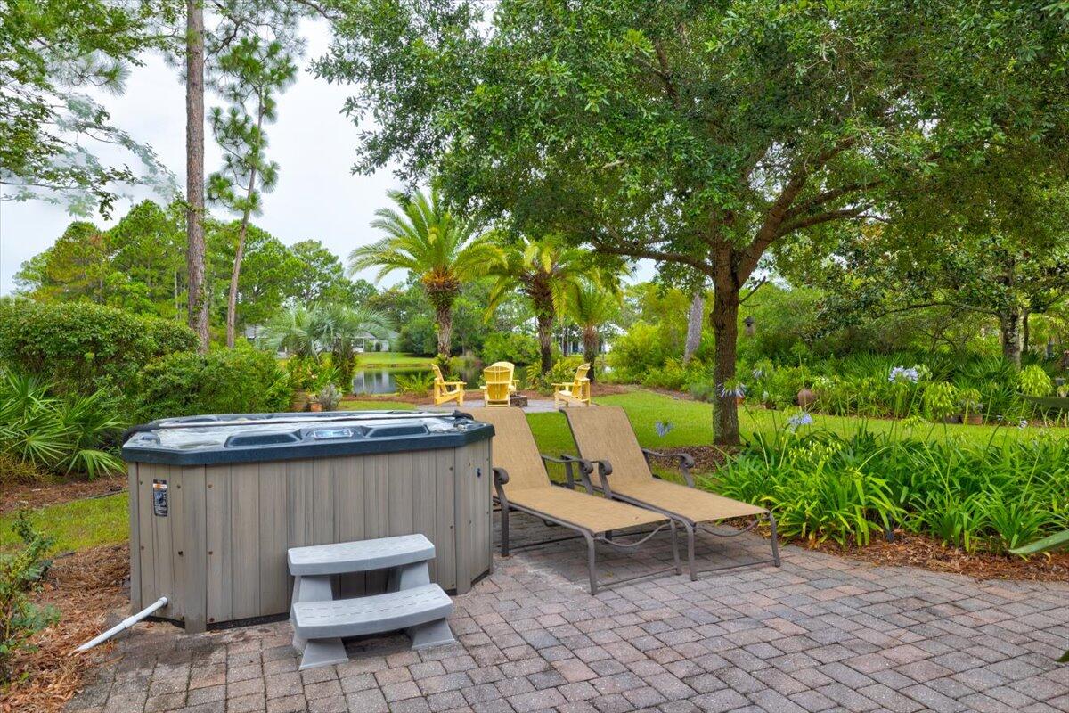 WOODLAND BAYOU ESTATES - Residential