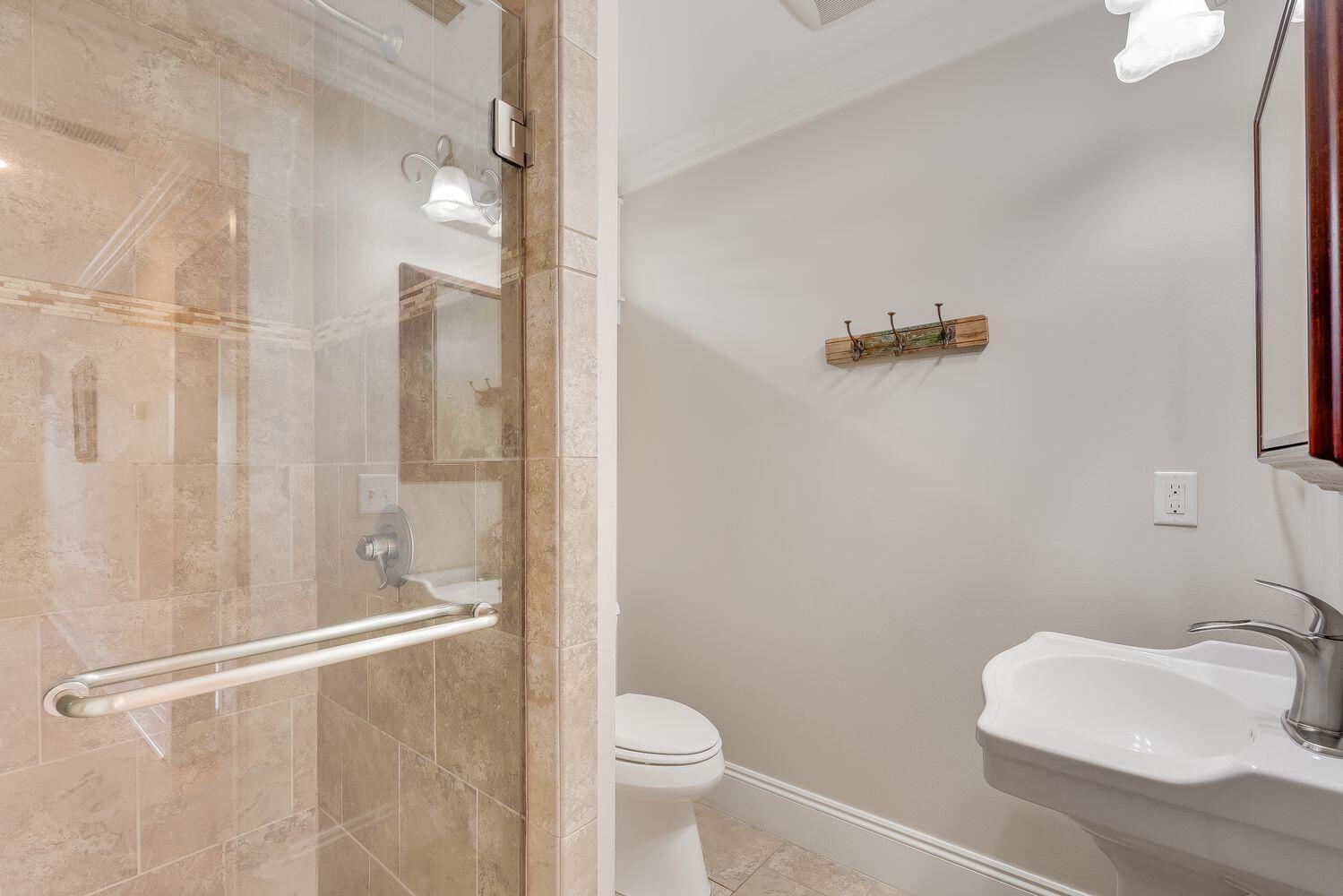 WOODLAND BAYOU ESTATES - Residential