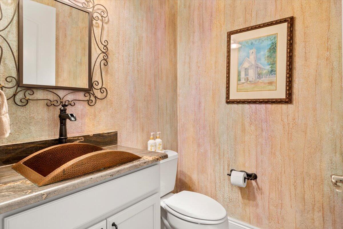 WOODLAND BAYOU ESTATES - Residential