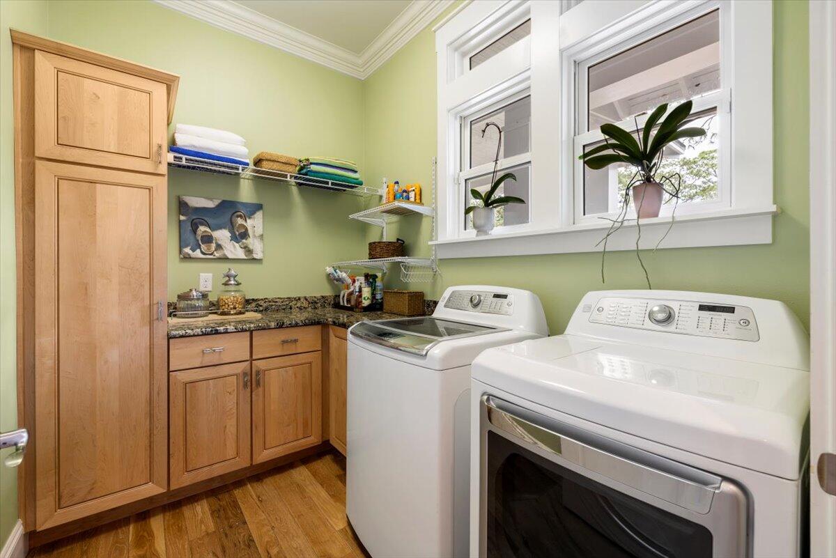 WOODLAND BAYOU ESTATES - Residential