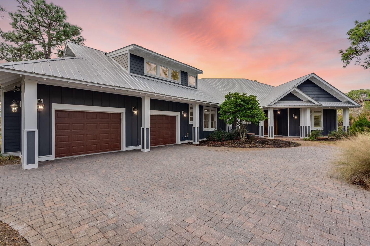 WOODLAND BAYOU ESTATES - Residential