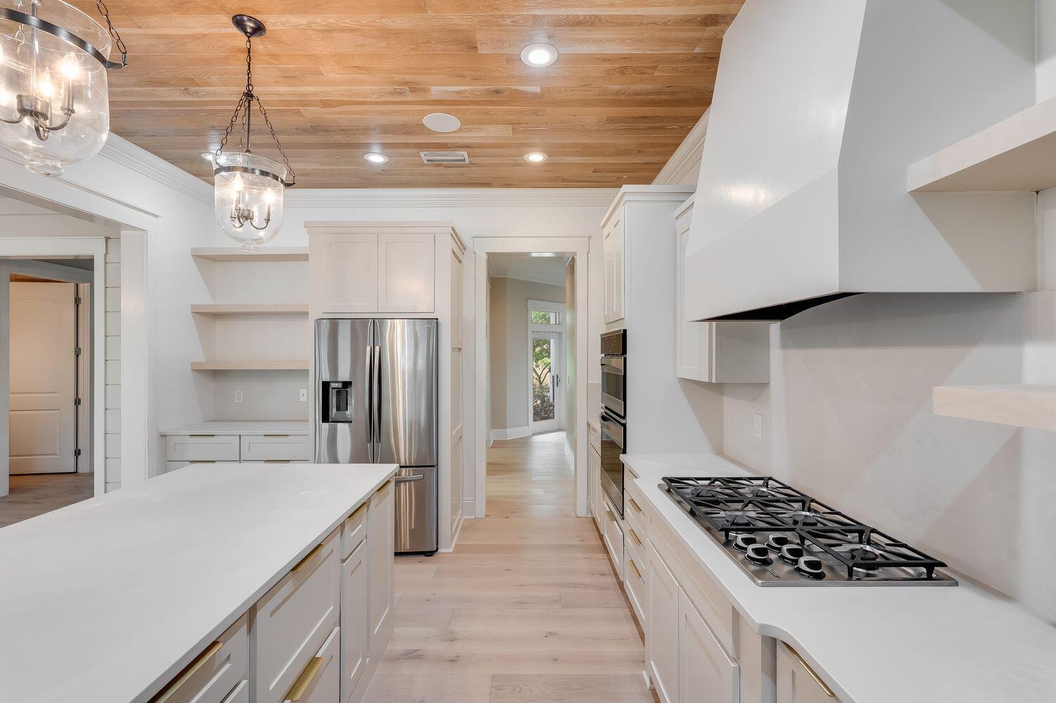 WOODLAND BAYOU ESTATES - Residential