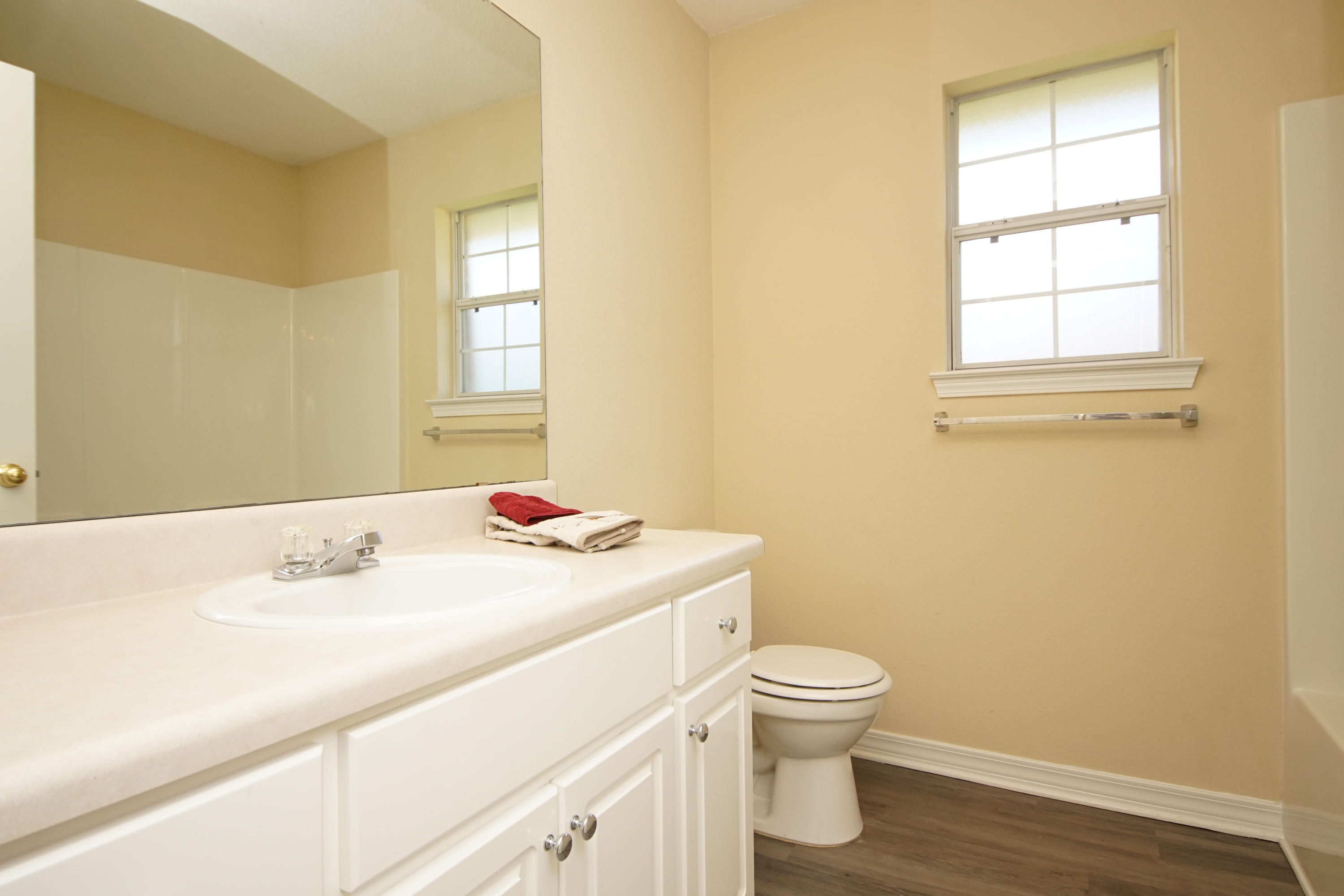 MARSH HARBOR - Residential