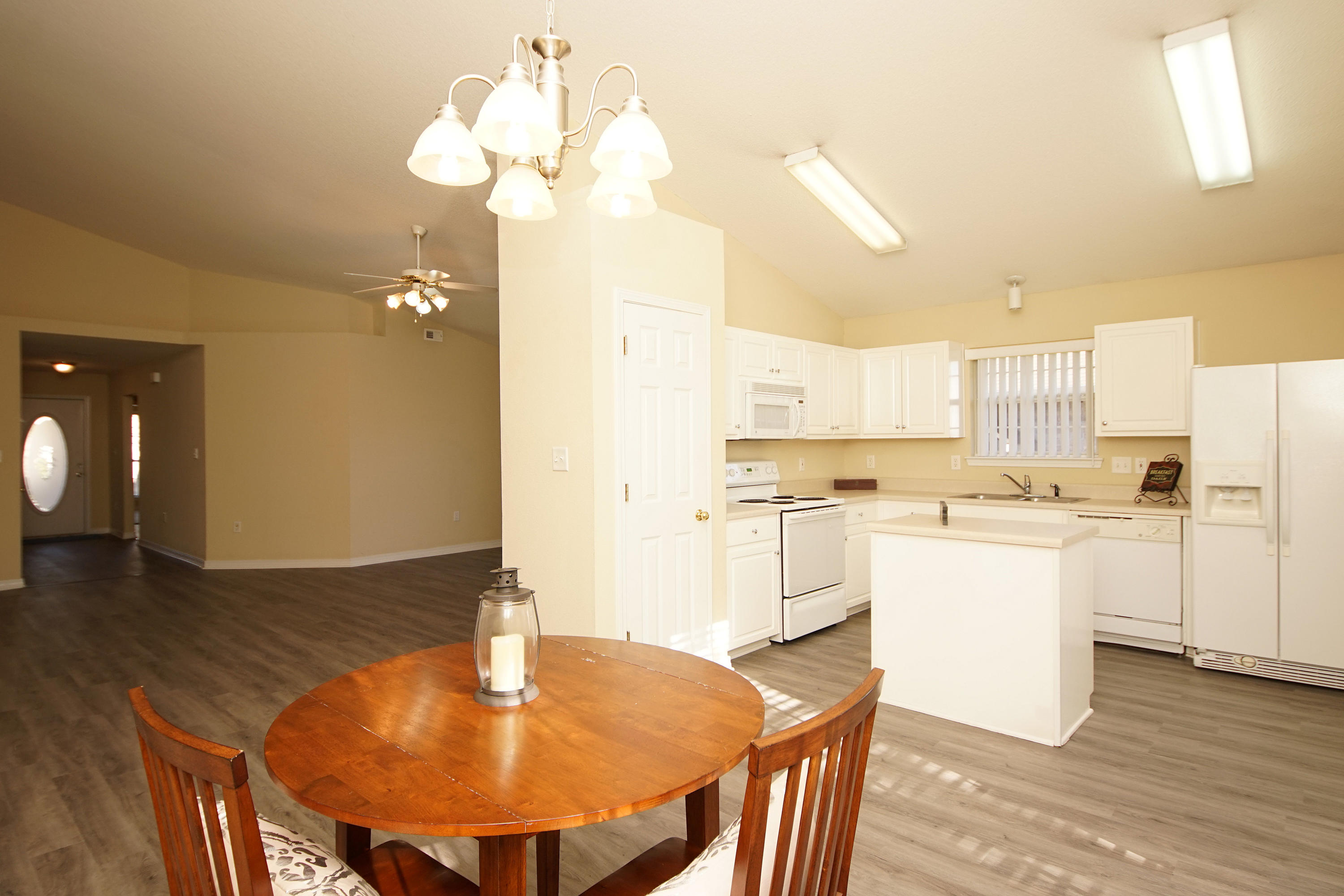 MARSH HARBOR - Residential